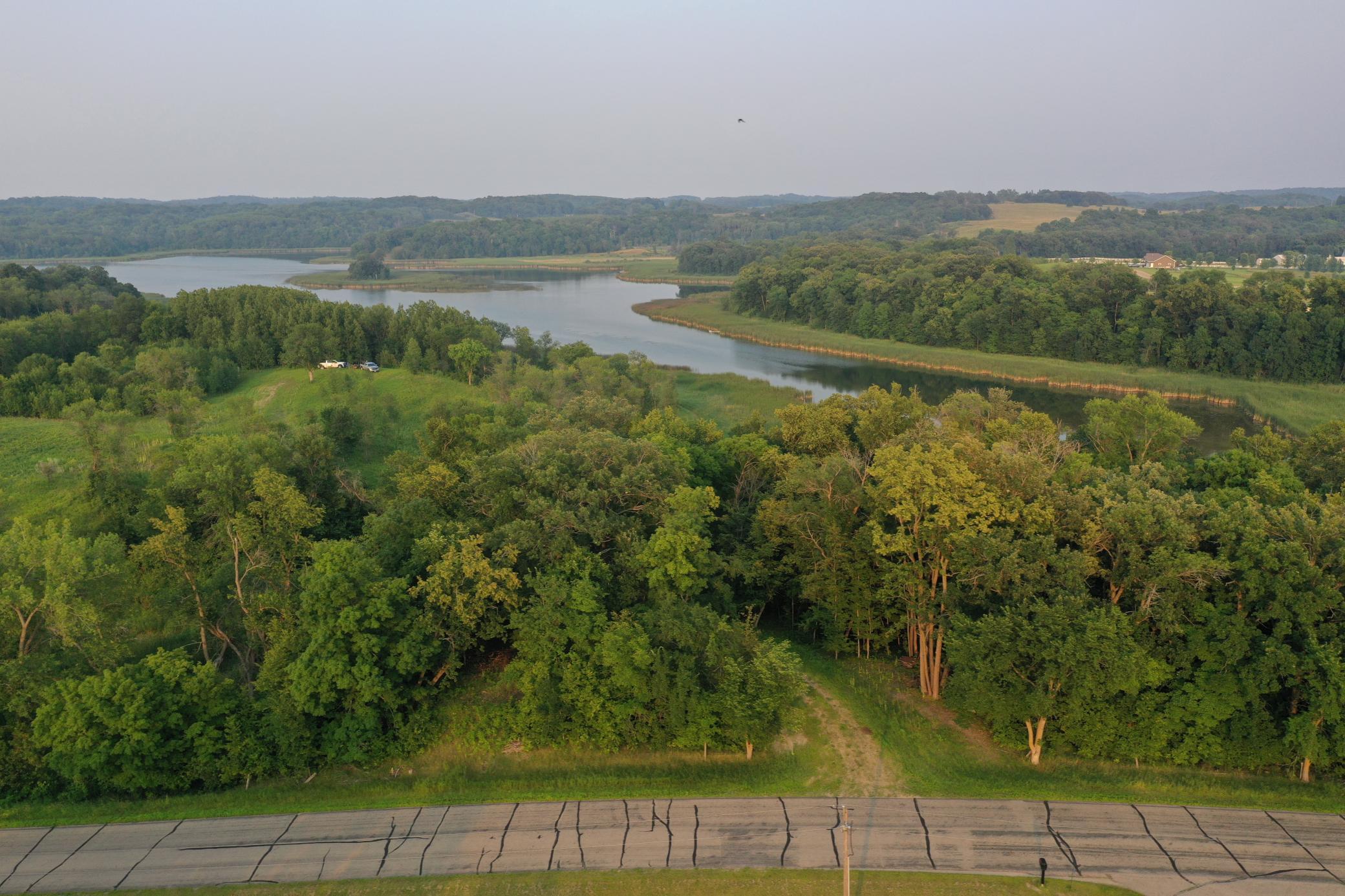 main property photo 50