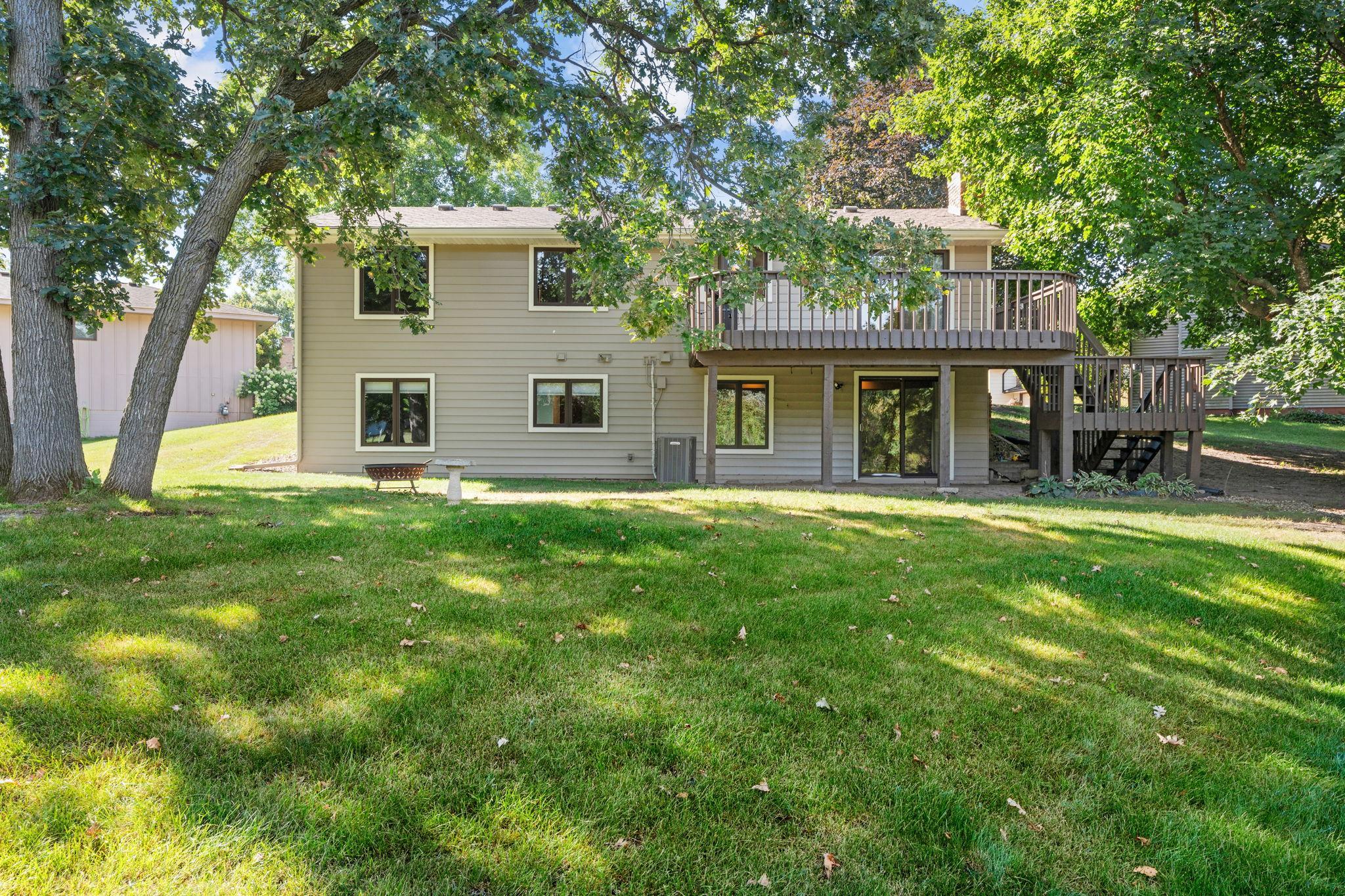 main property photo 24