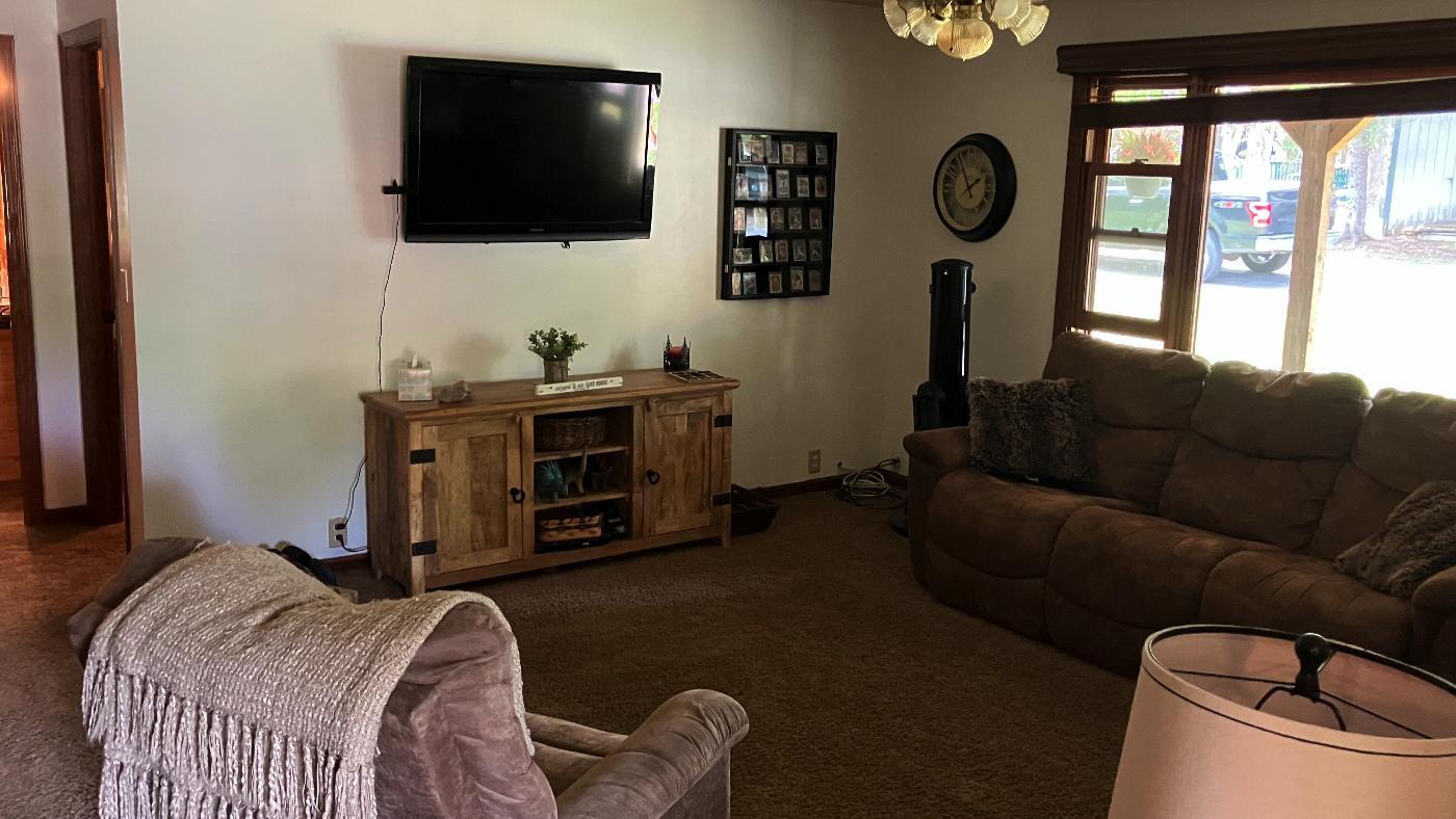 main property photo 59