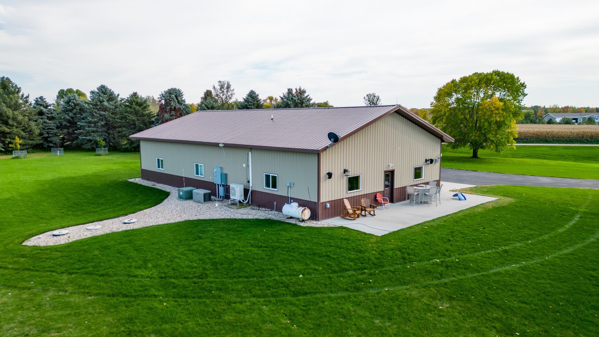 main property photo 44