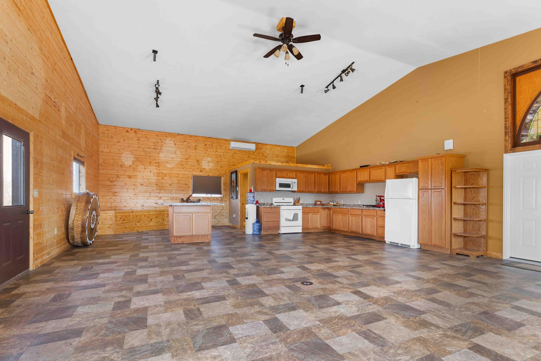 main property photo 59