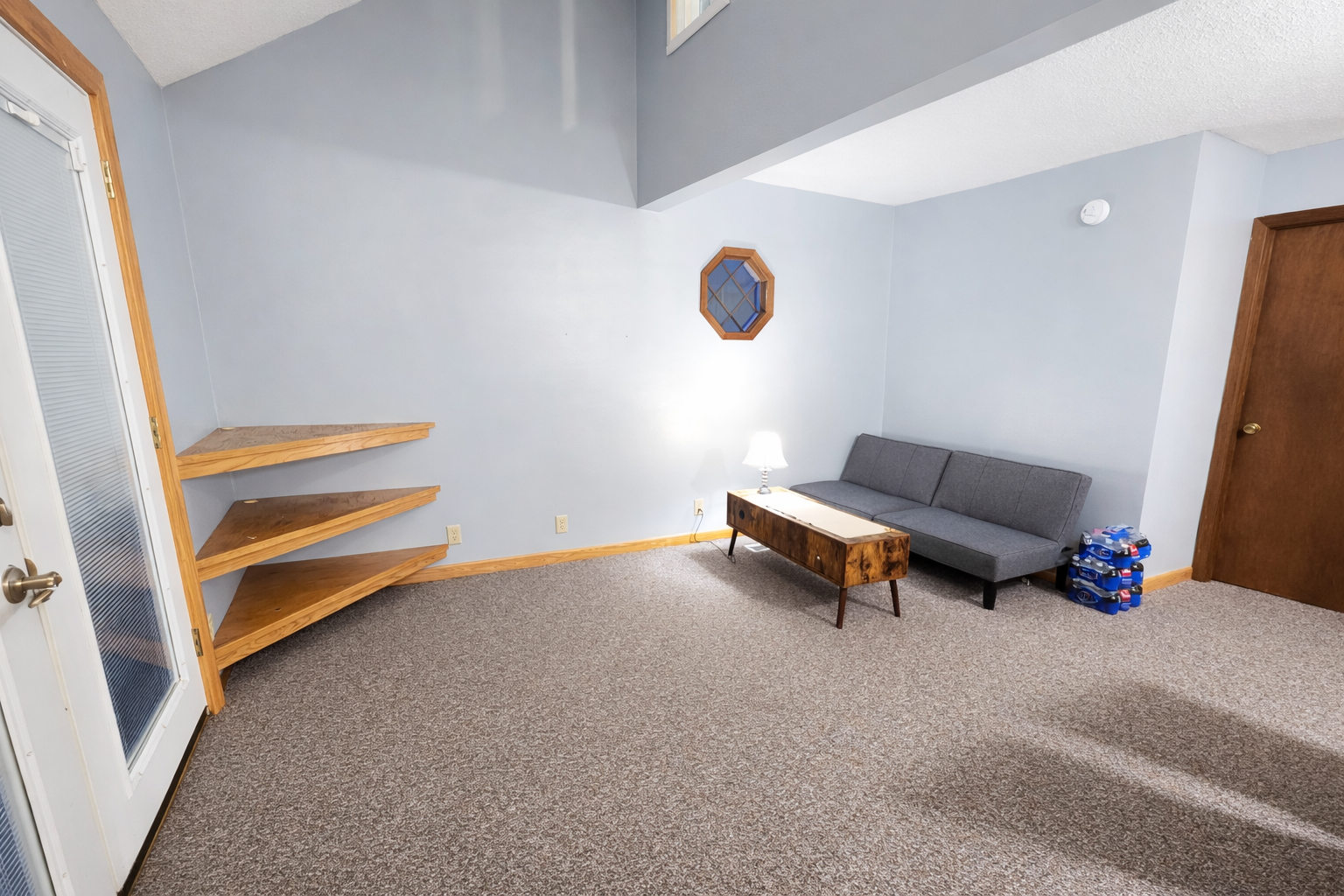 main property photo 5
