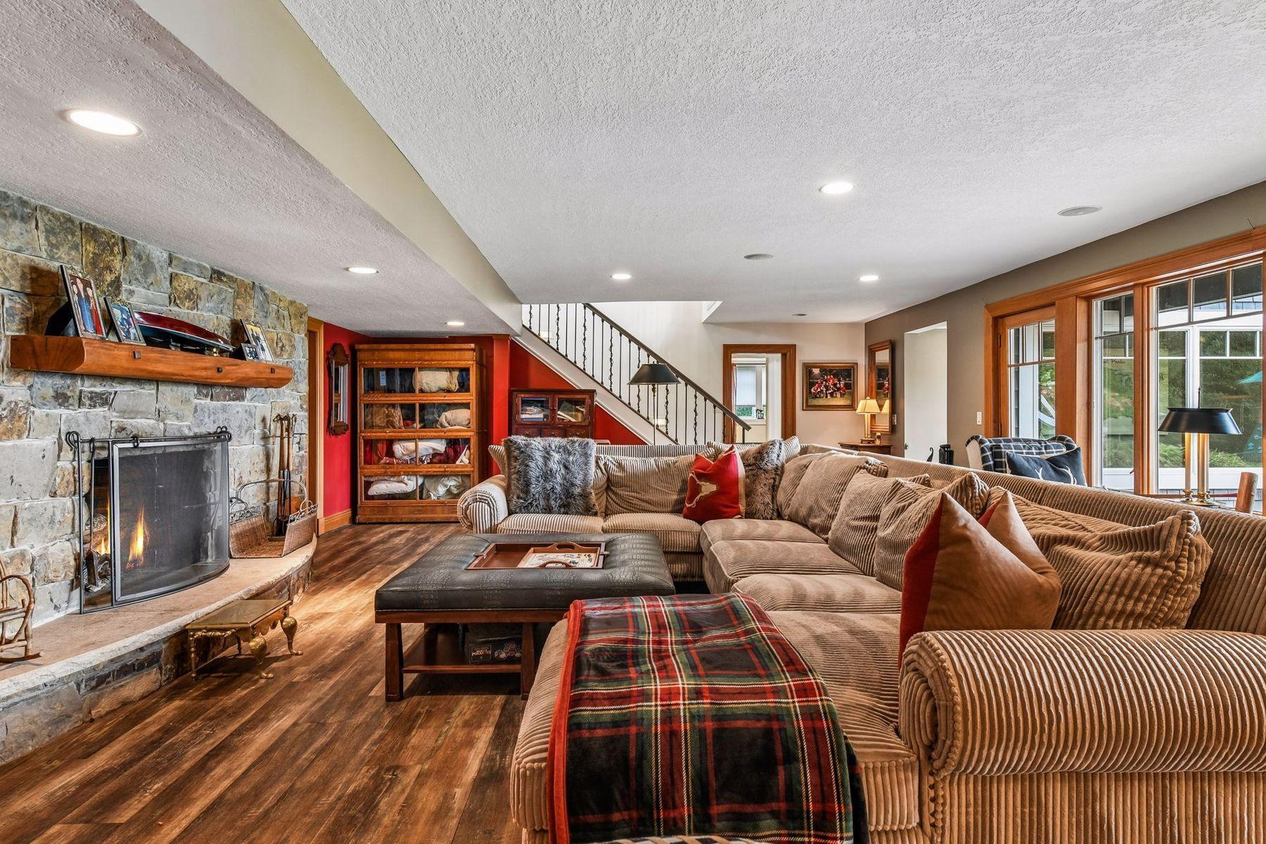 main property photo 54