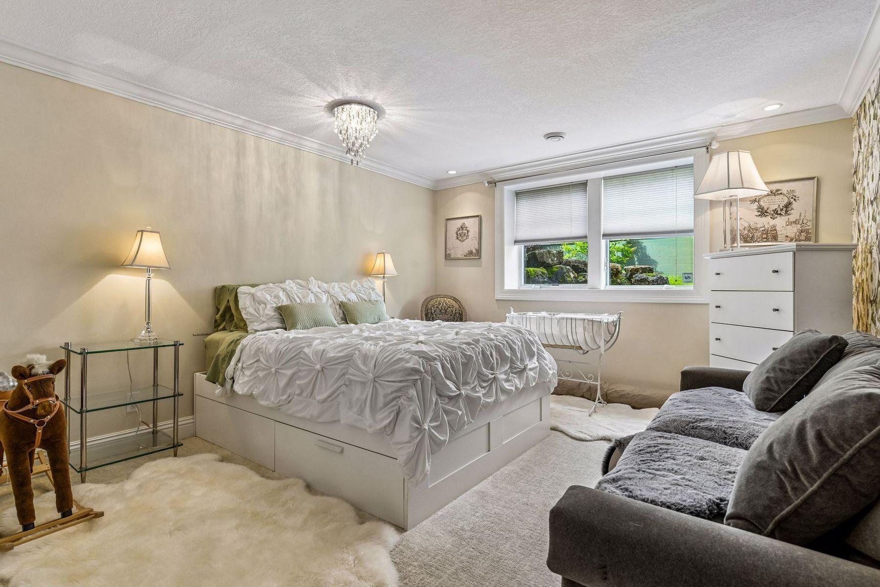 main property photo 65