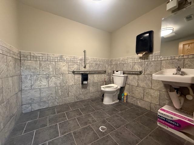 main property photo 11
