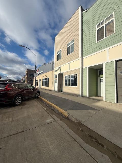 main property photo 16