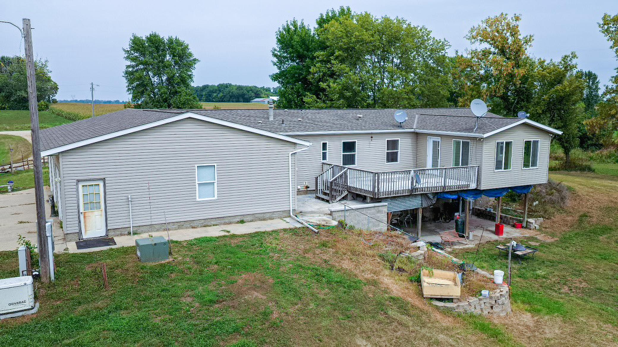 main property photo 29