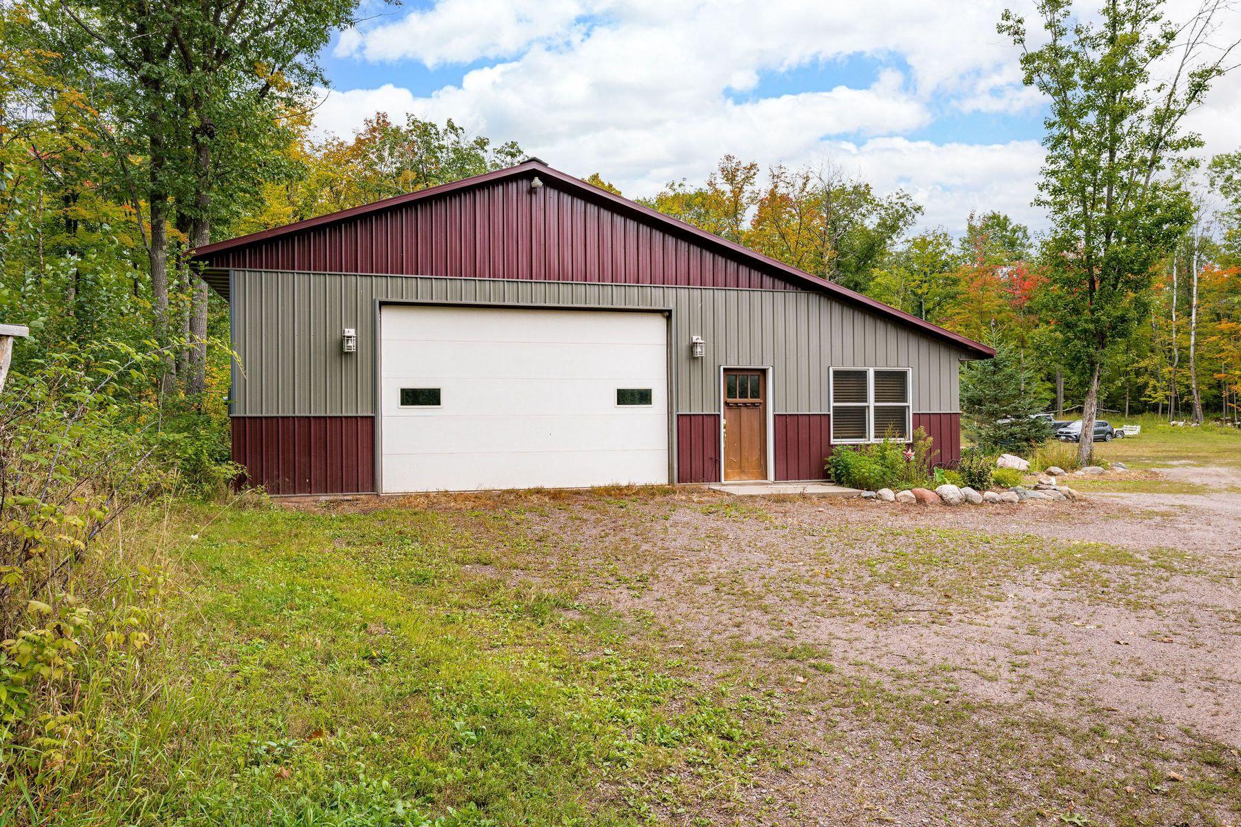 main property photo 34