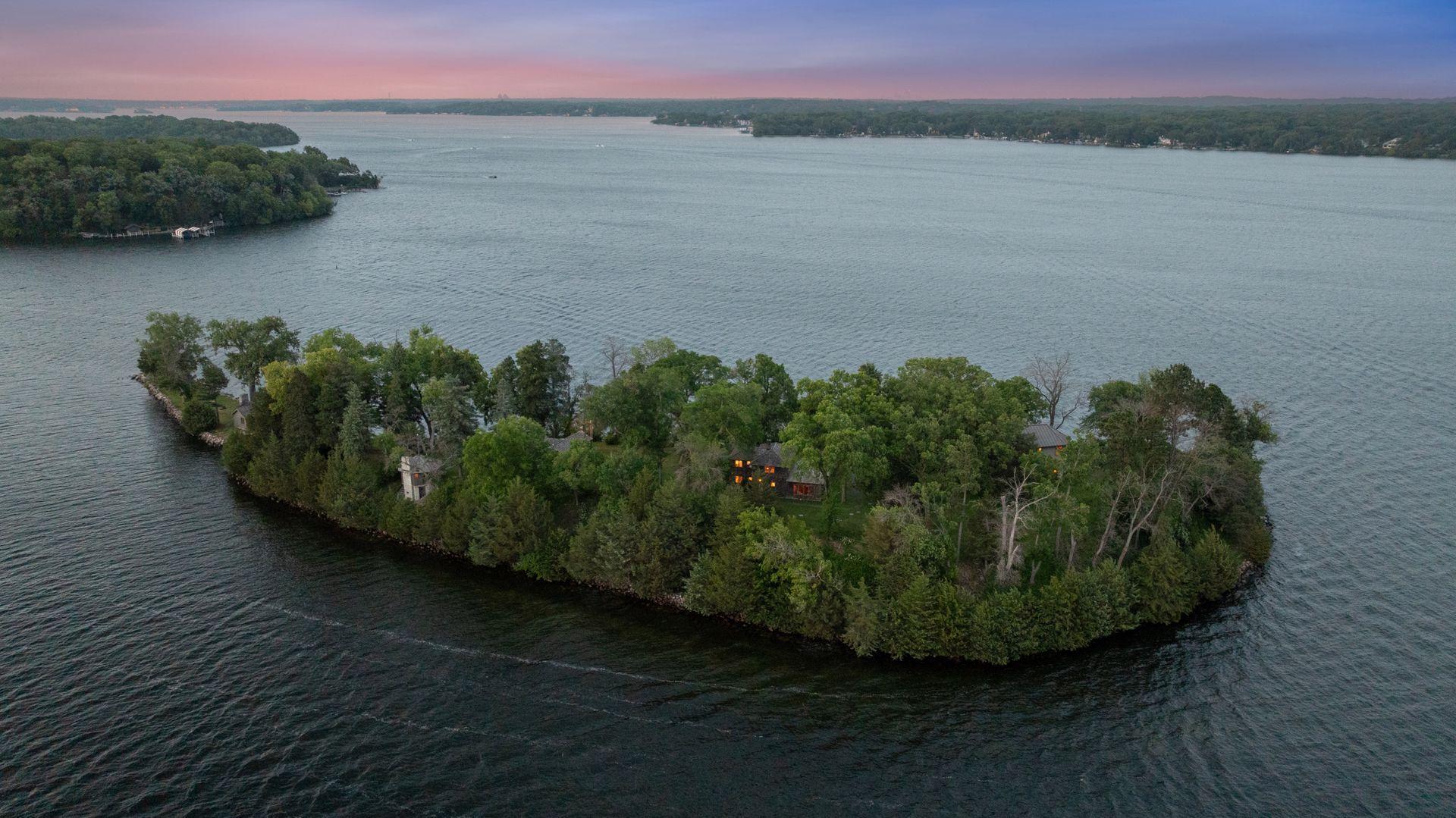 main property photo 52