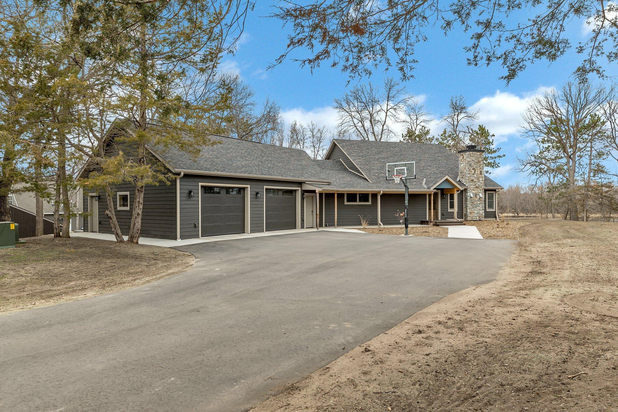 main property photo 54