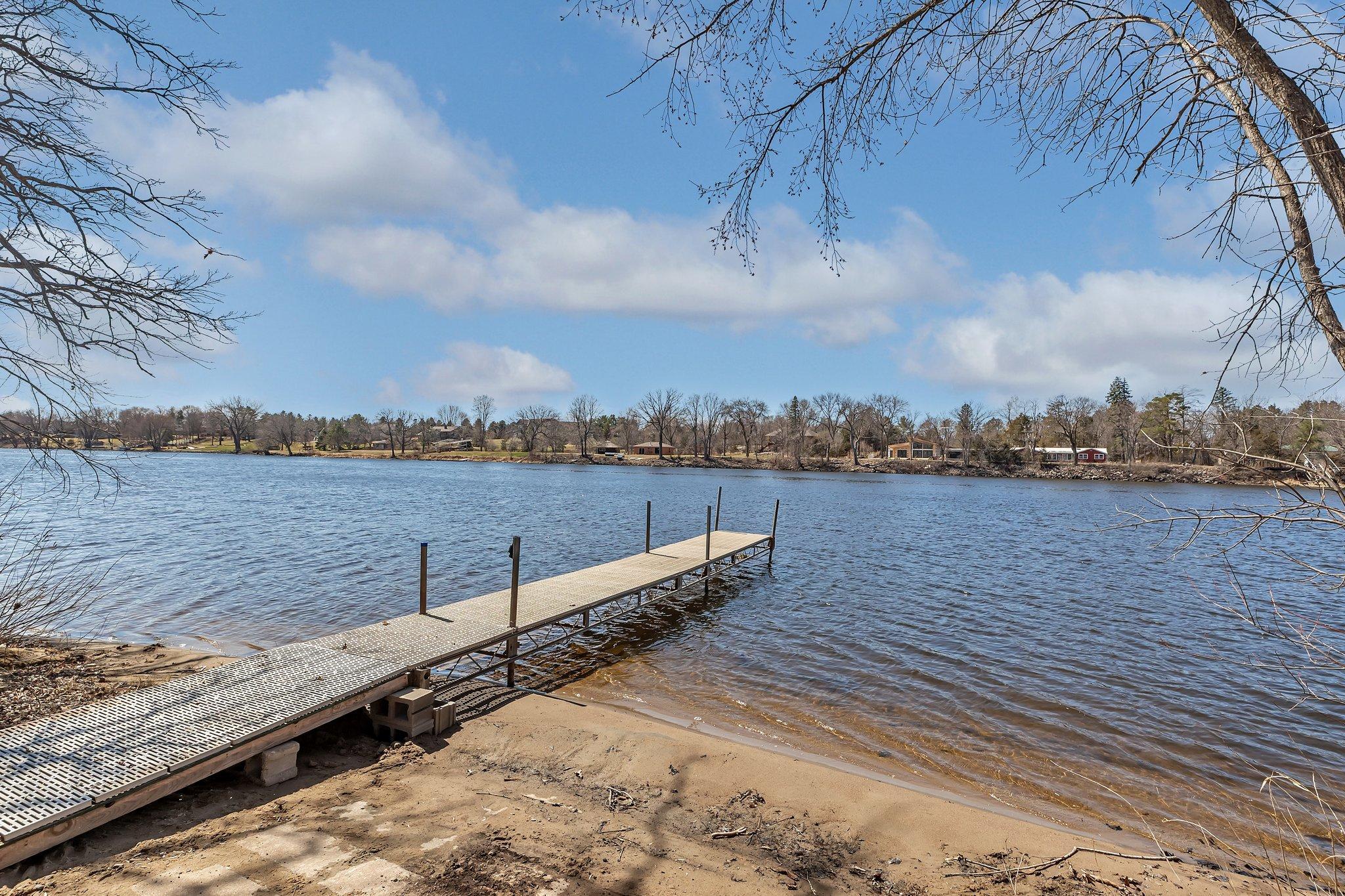 main property photo 79