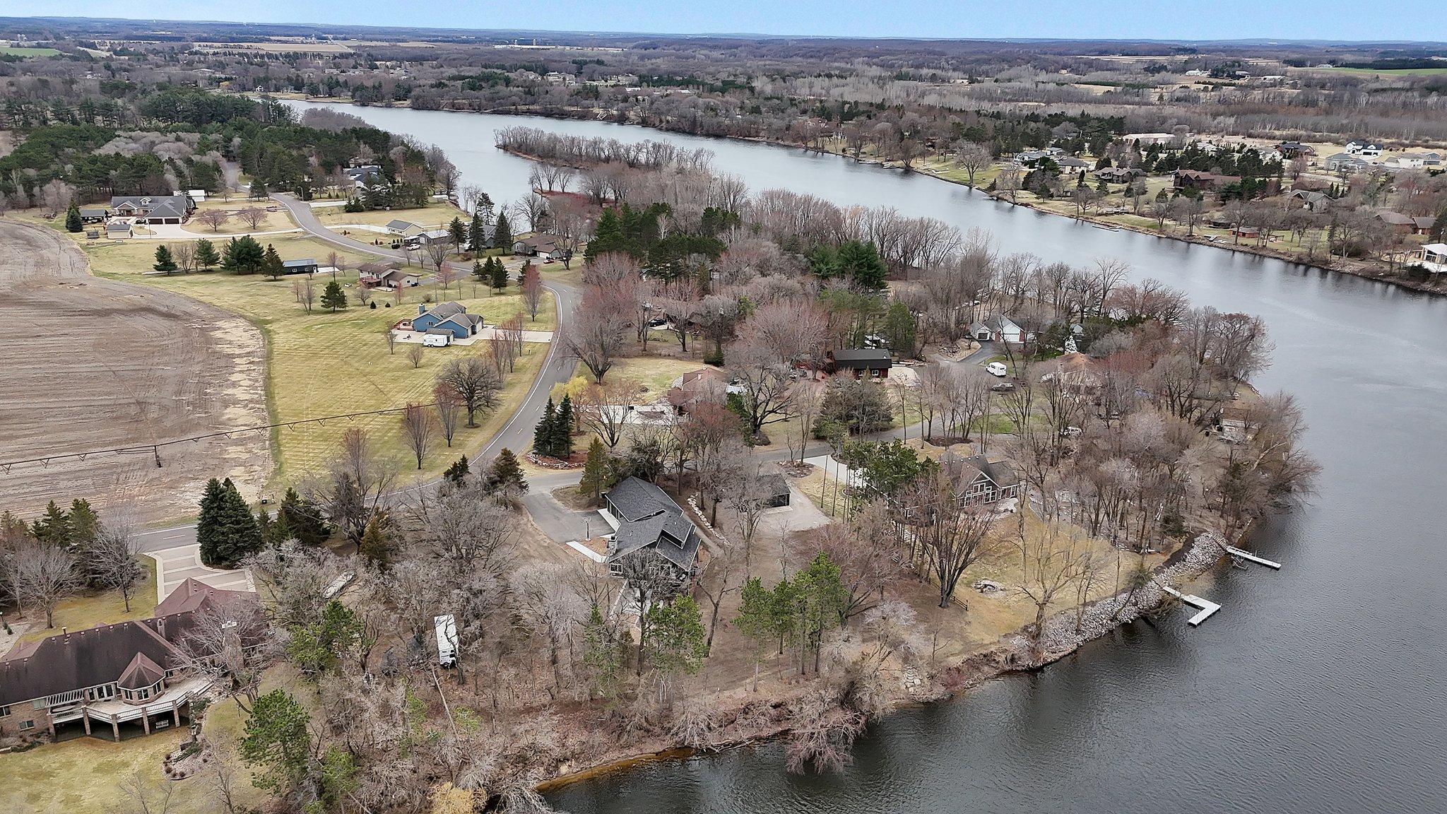 main property photo 90