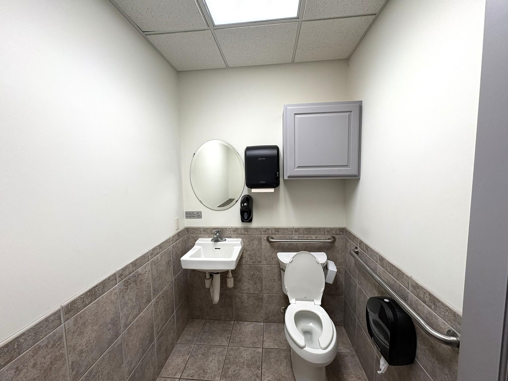 main property photo 14
