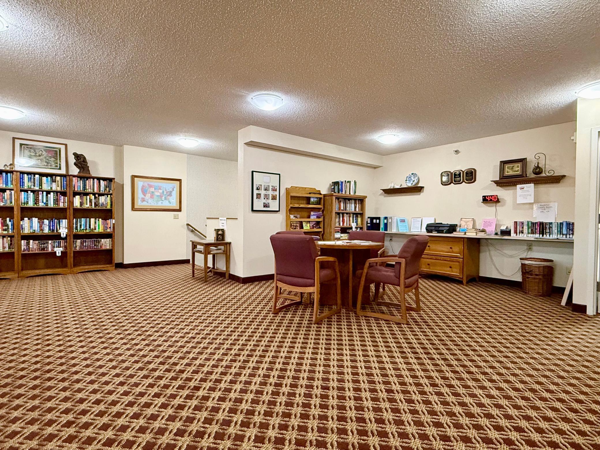 main property photo 14