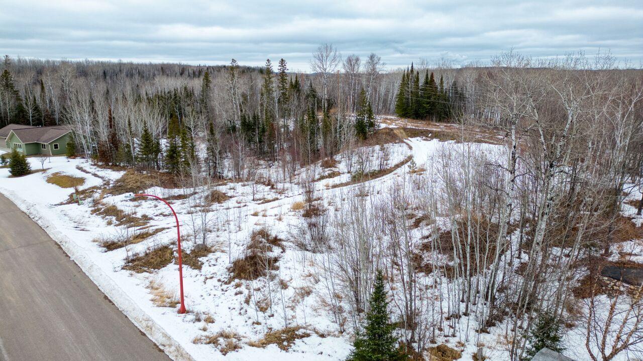 main property photo 37