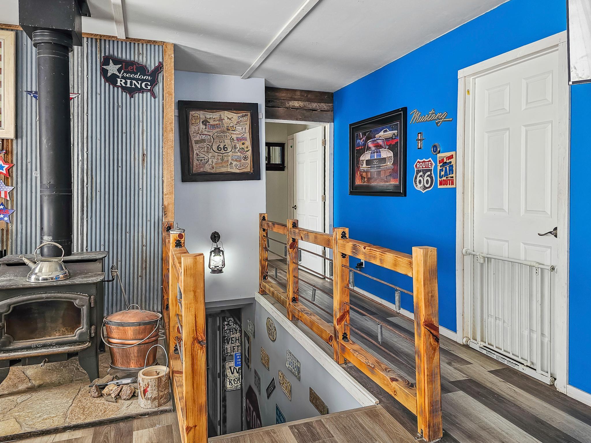 main property photo 28