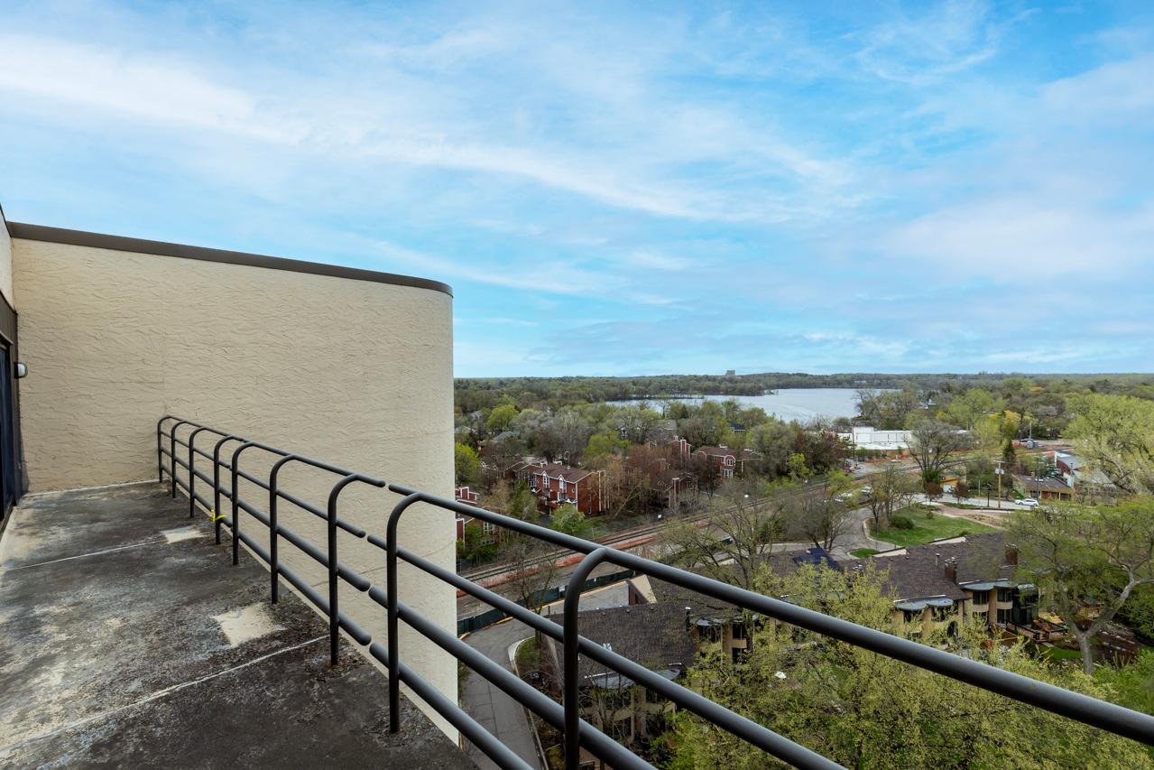 main property photo 67
