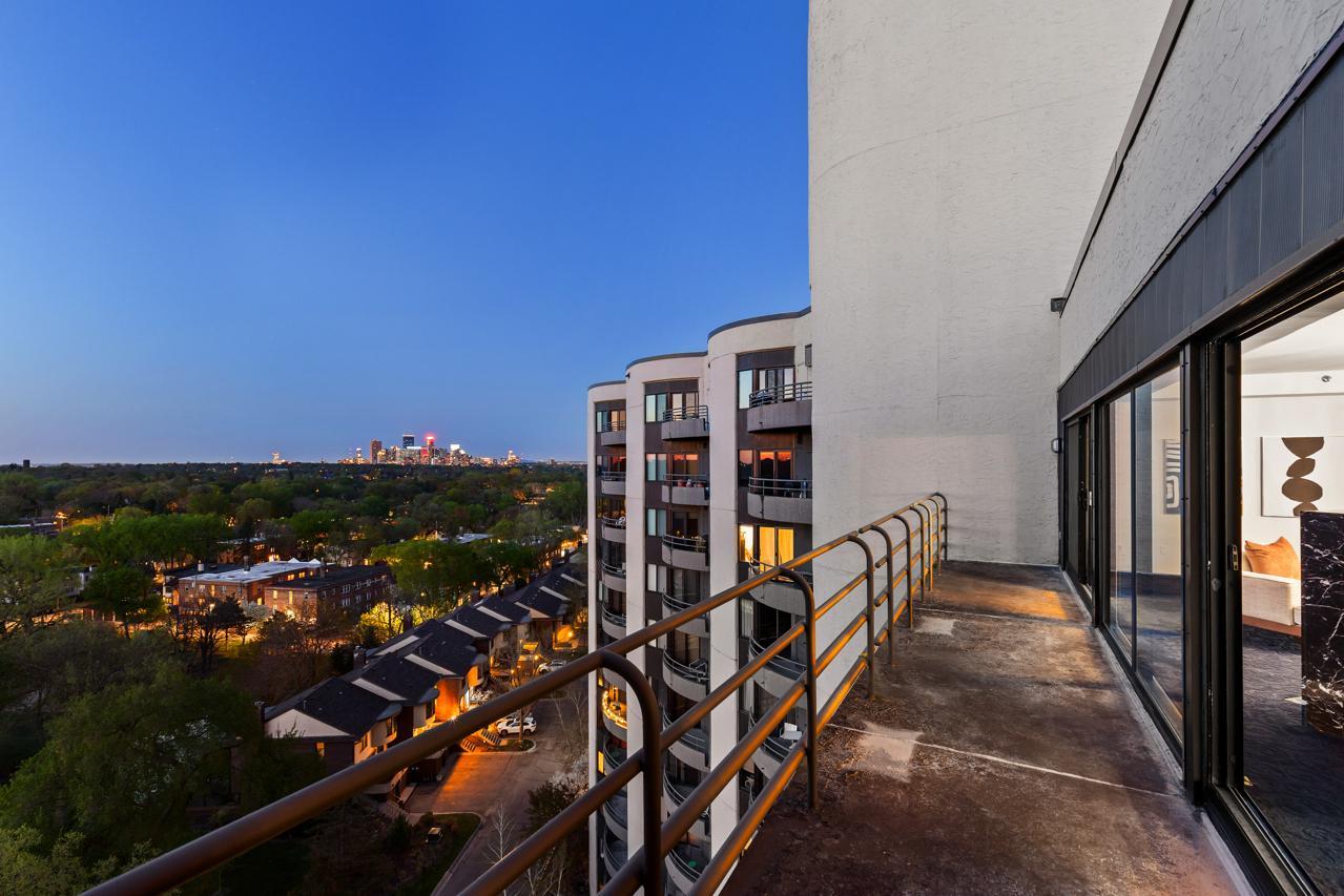main property photo 75
