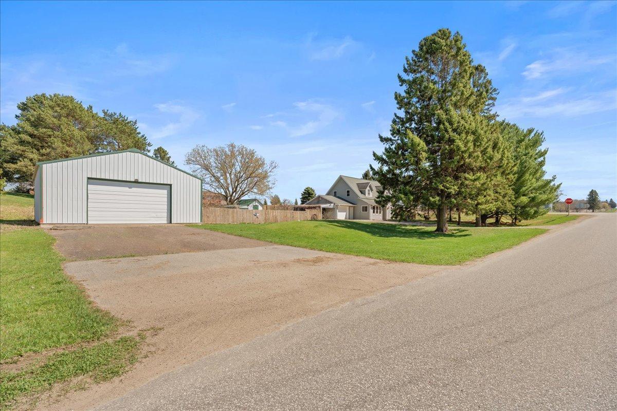 main property photo 44