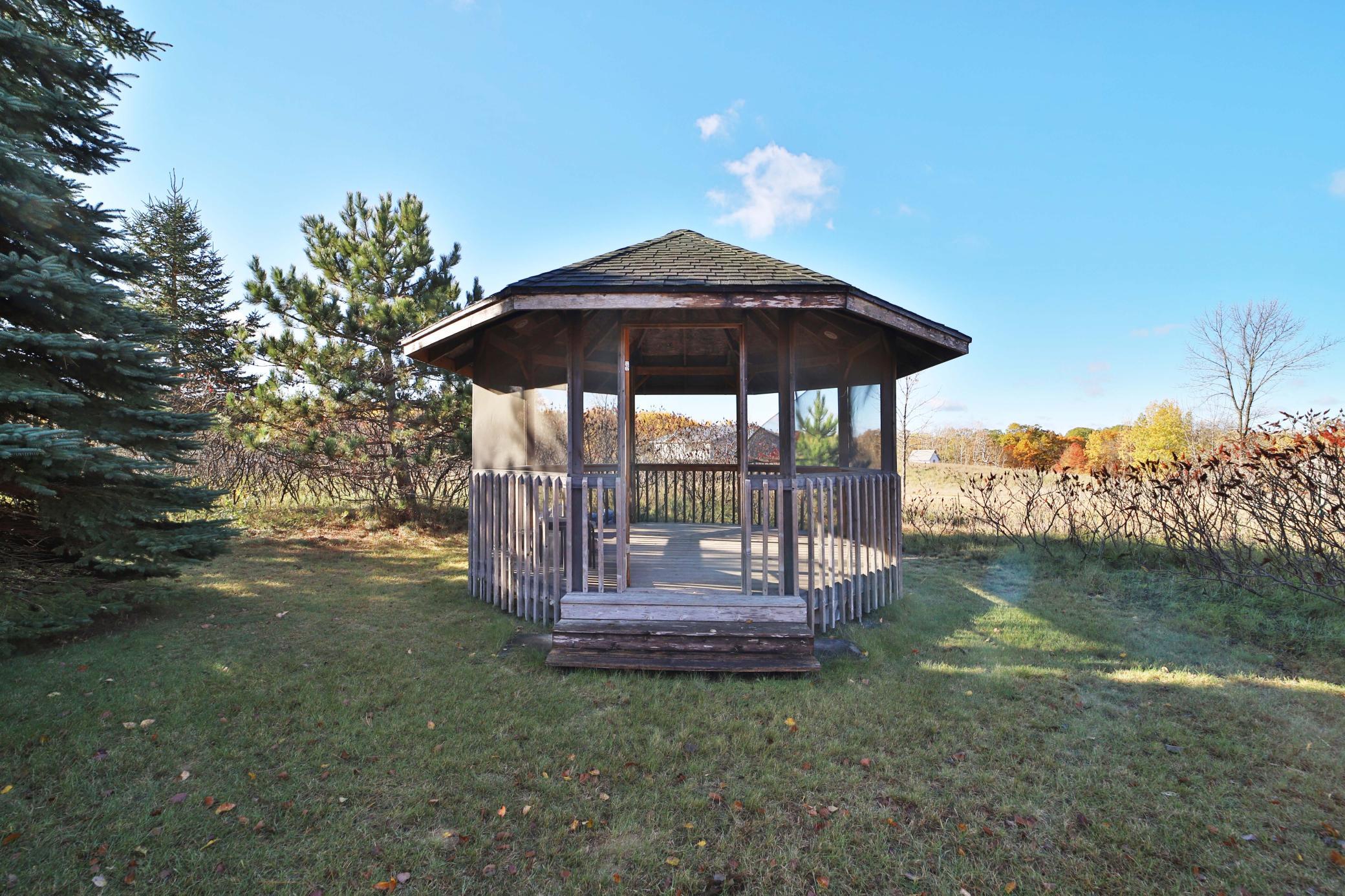 main property photo 79