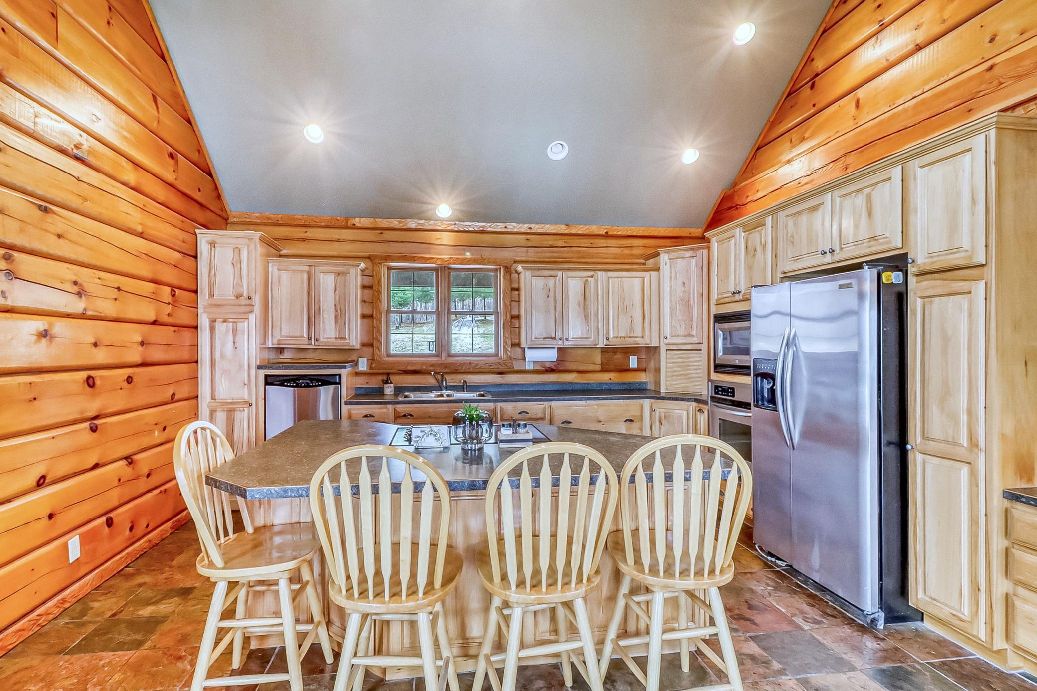 main property photo 25