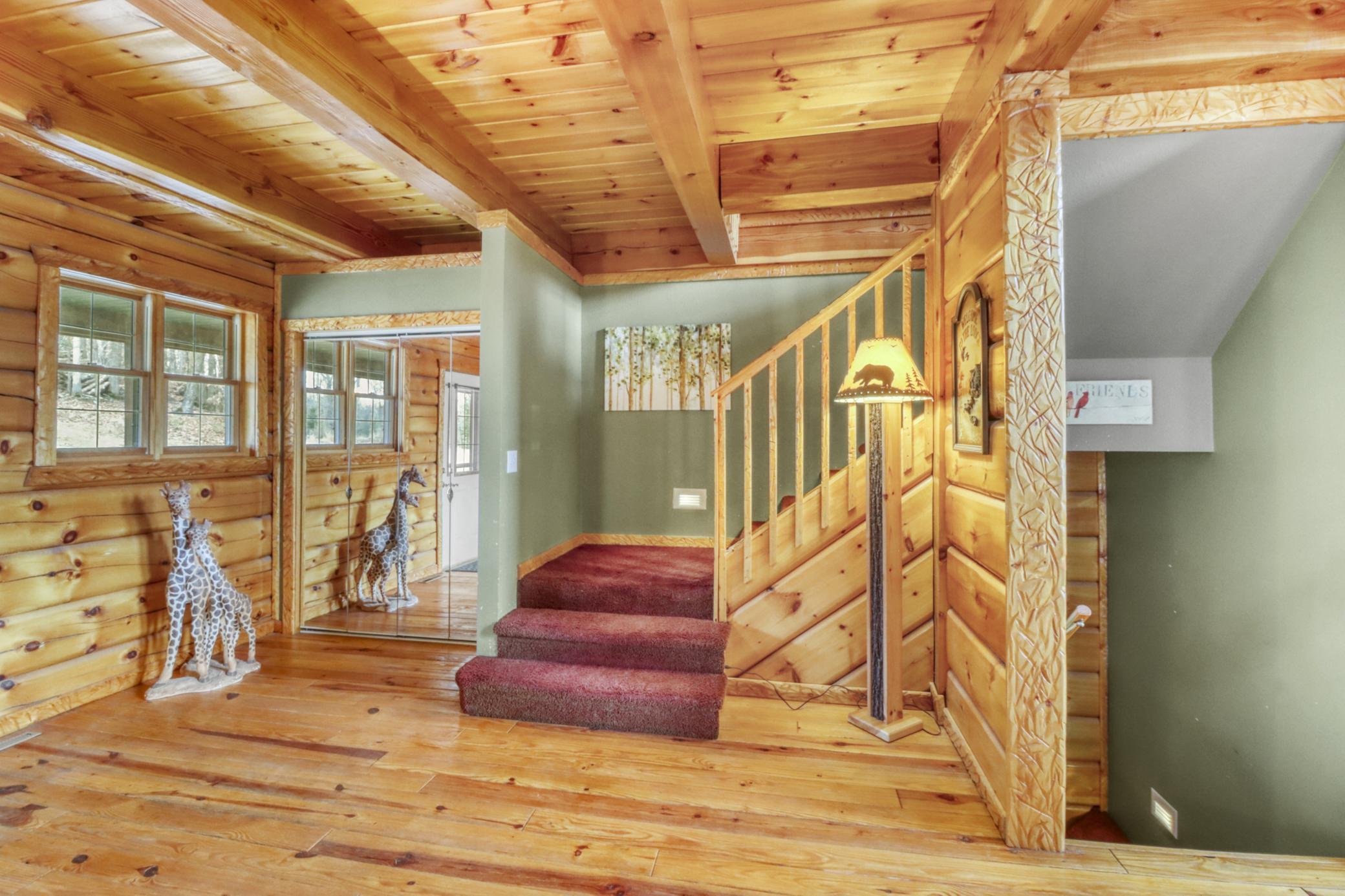 main property photo 45