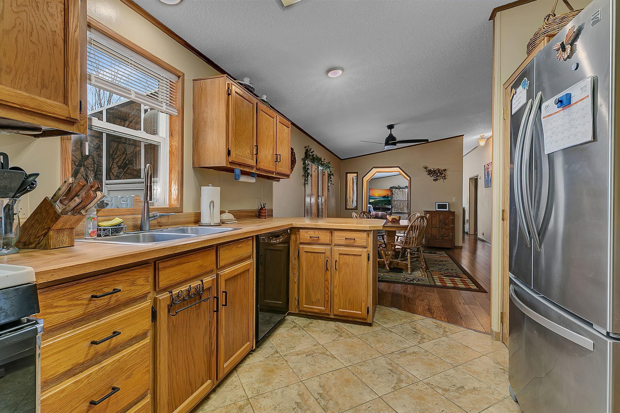 main property photo 92