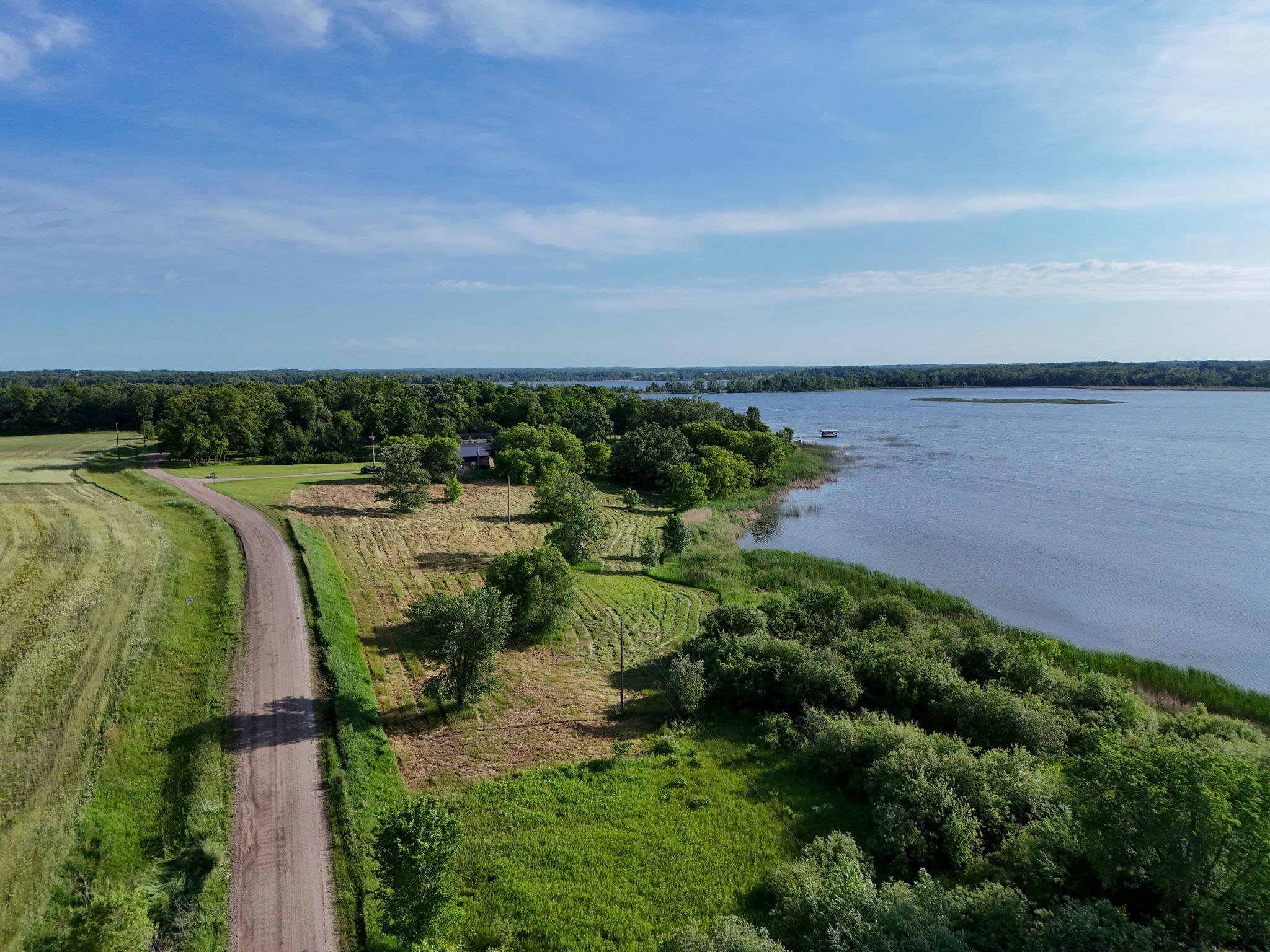 main property photo 6