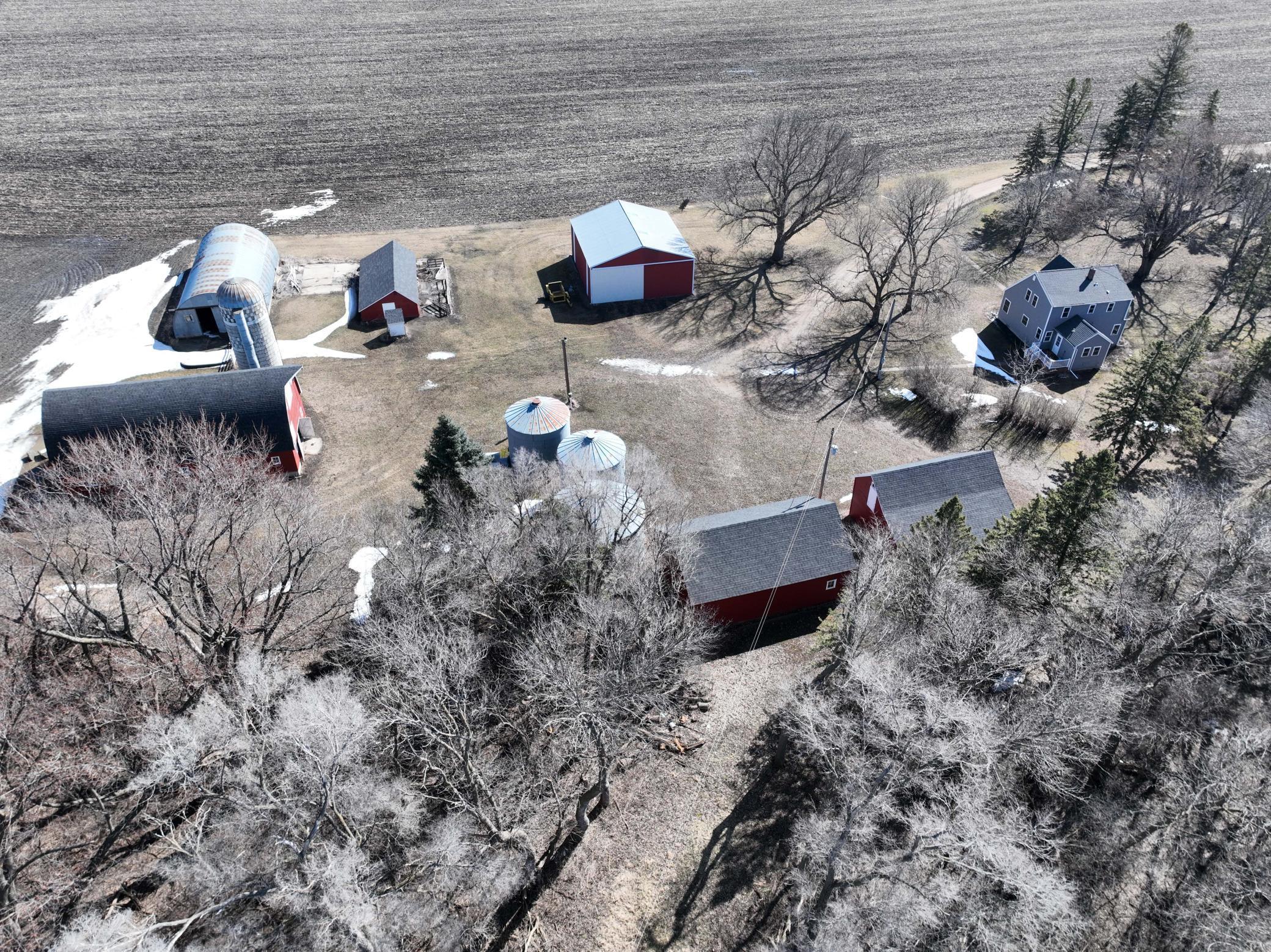 main property photo 77