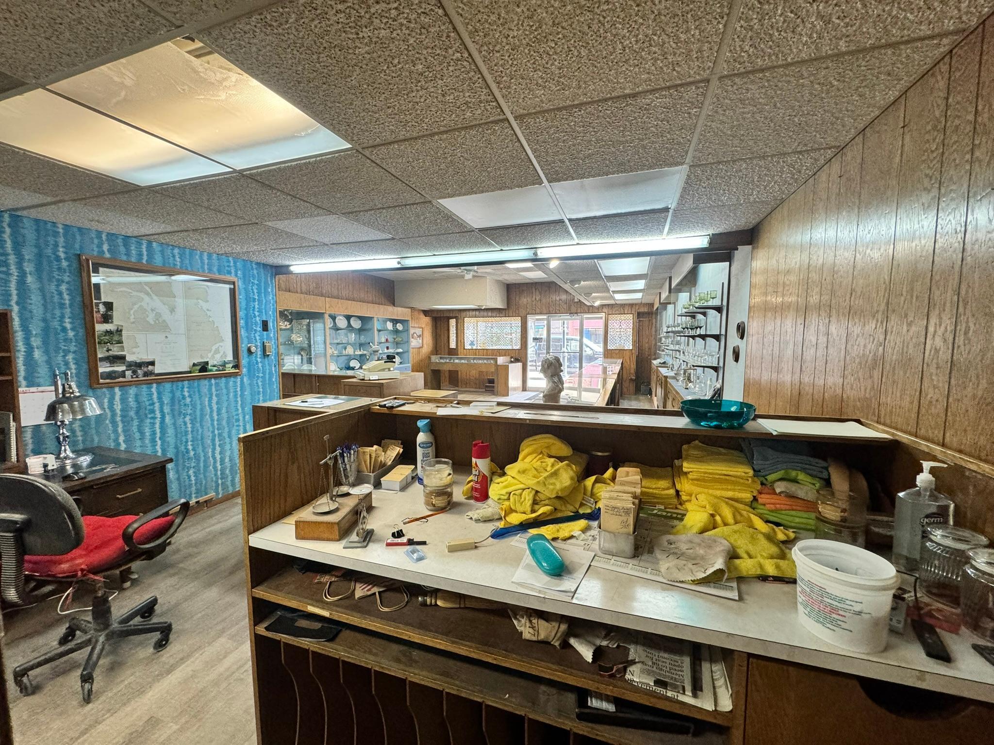 main property photo 14