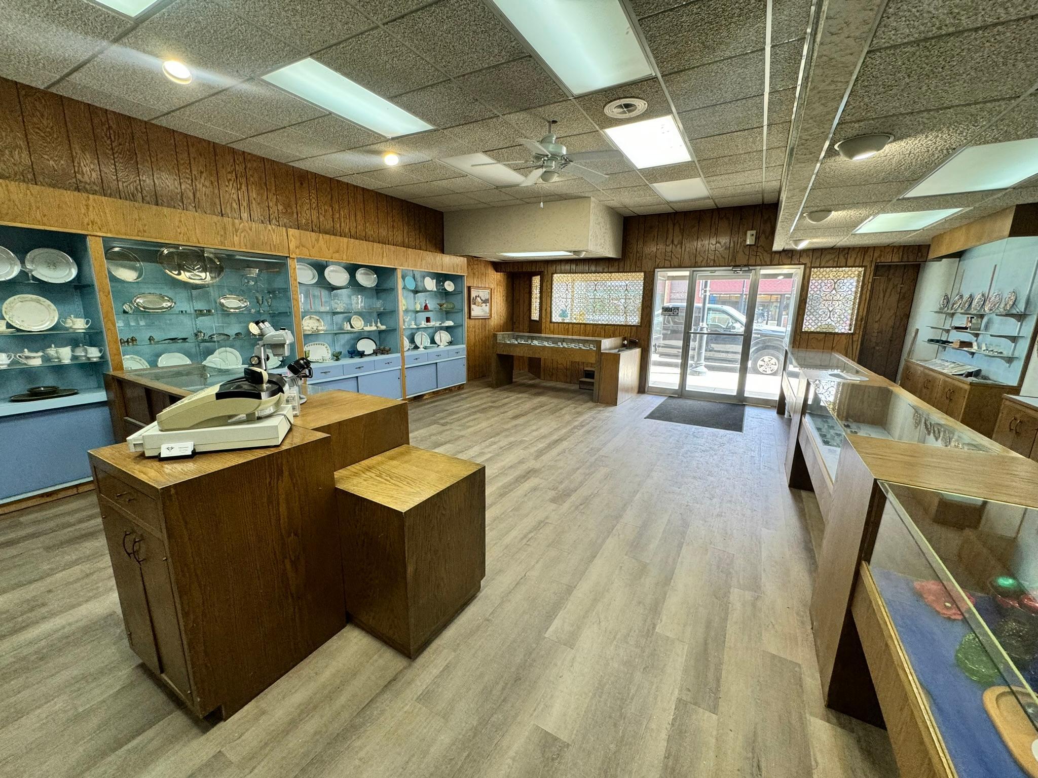main property photo 4