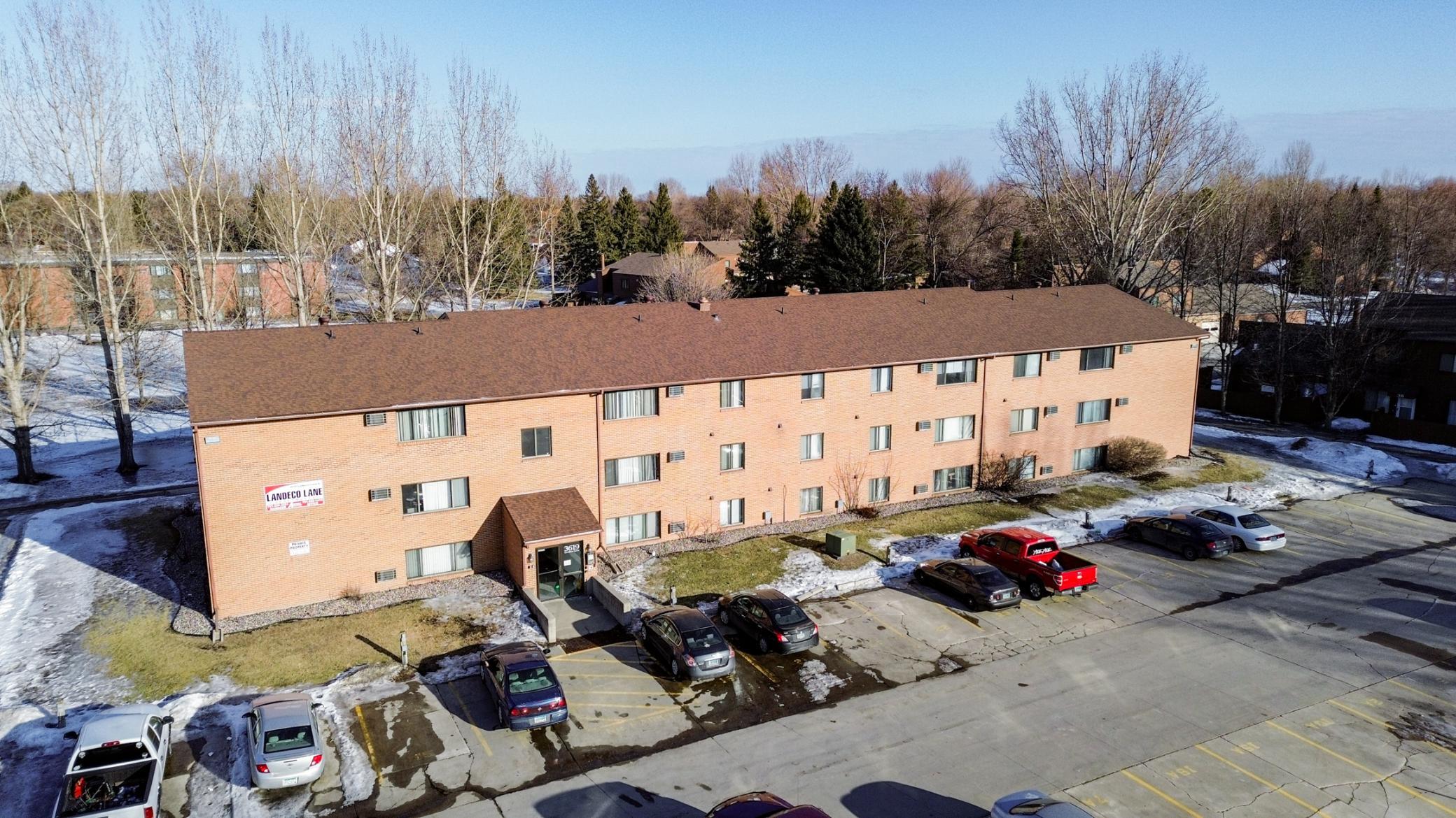 main property photo 17