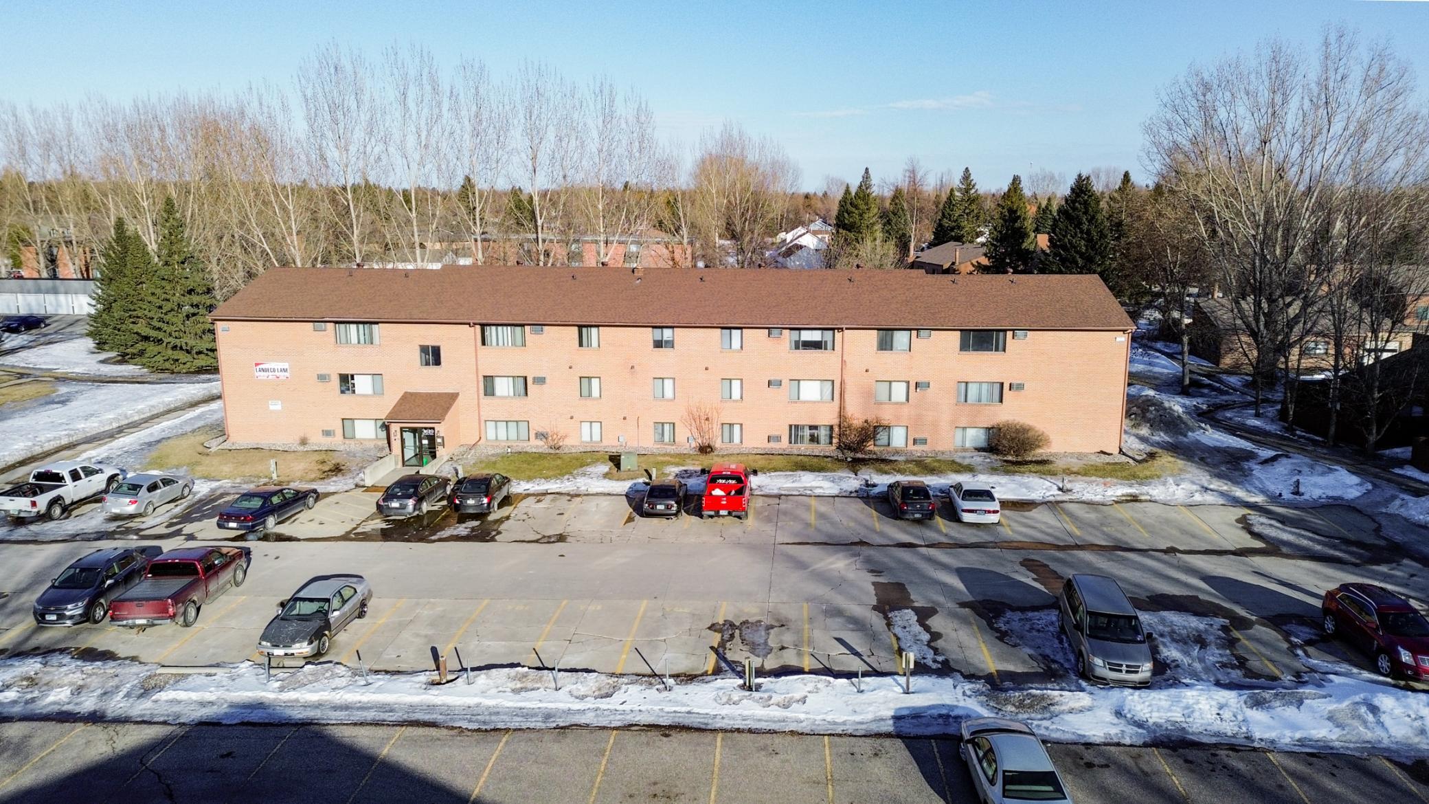 main property photo 8