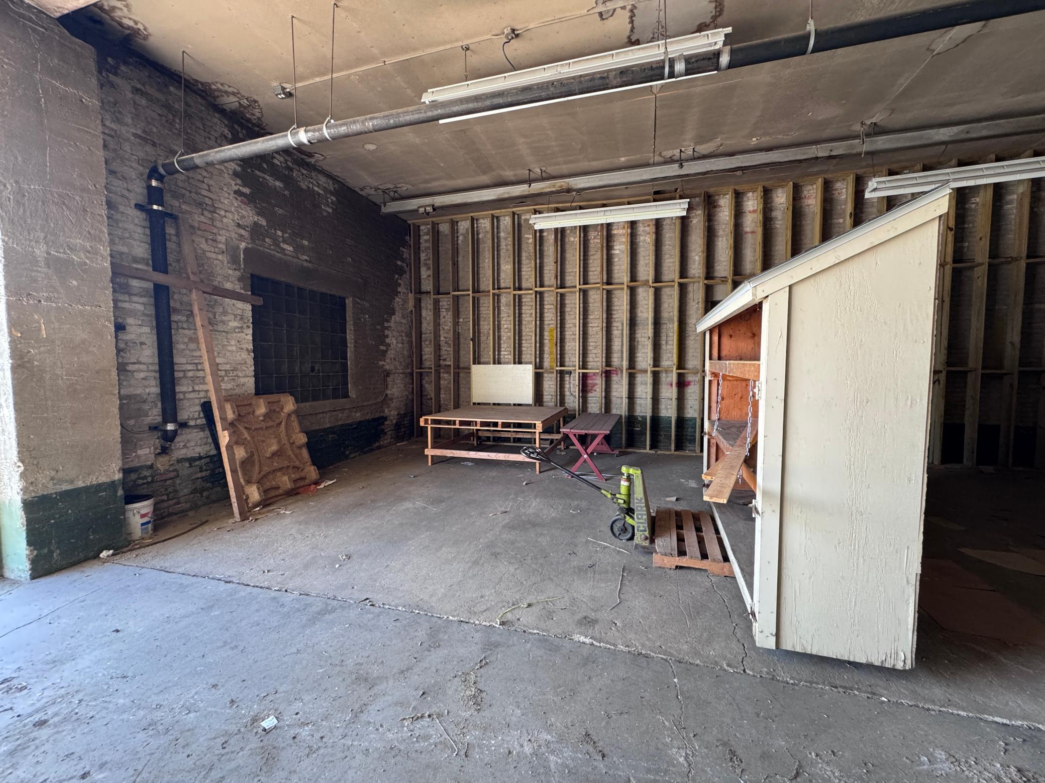 main property photo 107