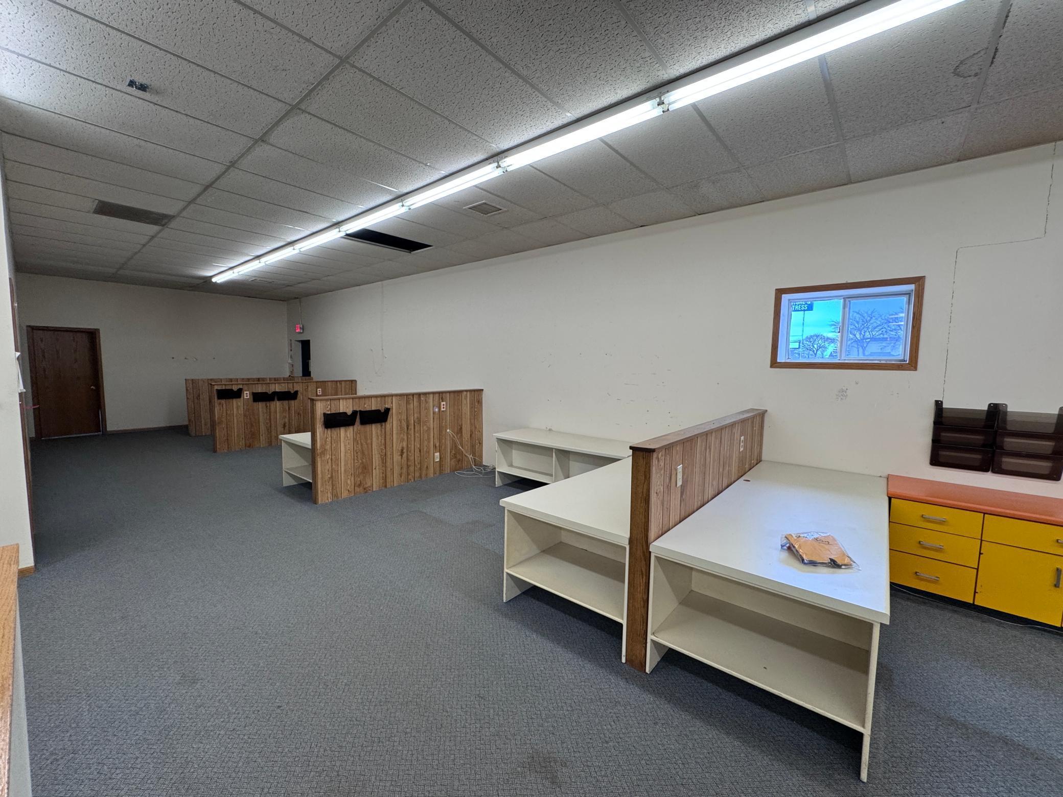 main property photo 29