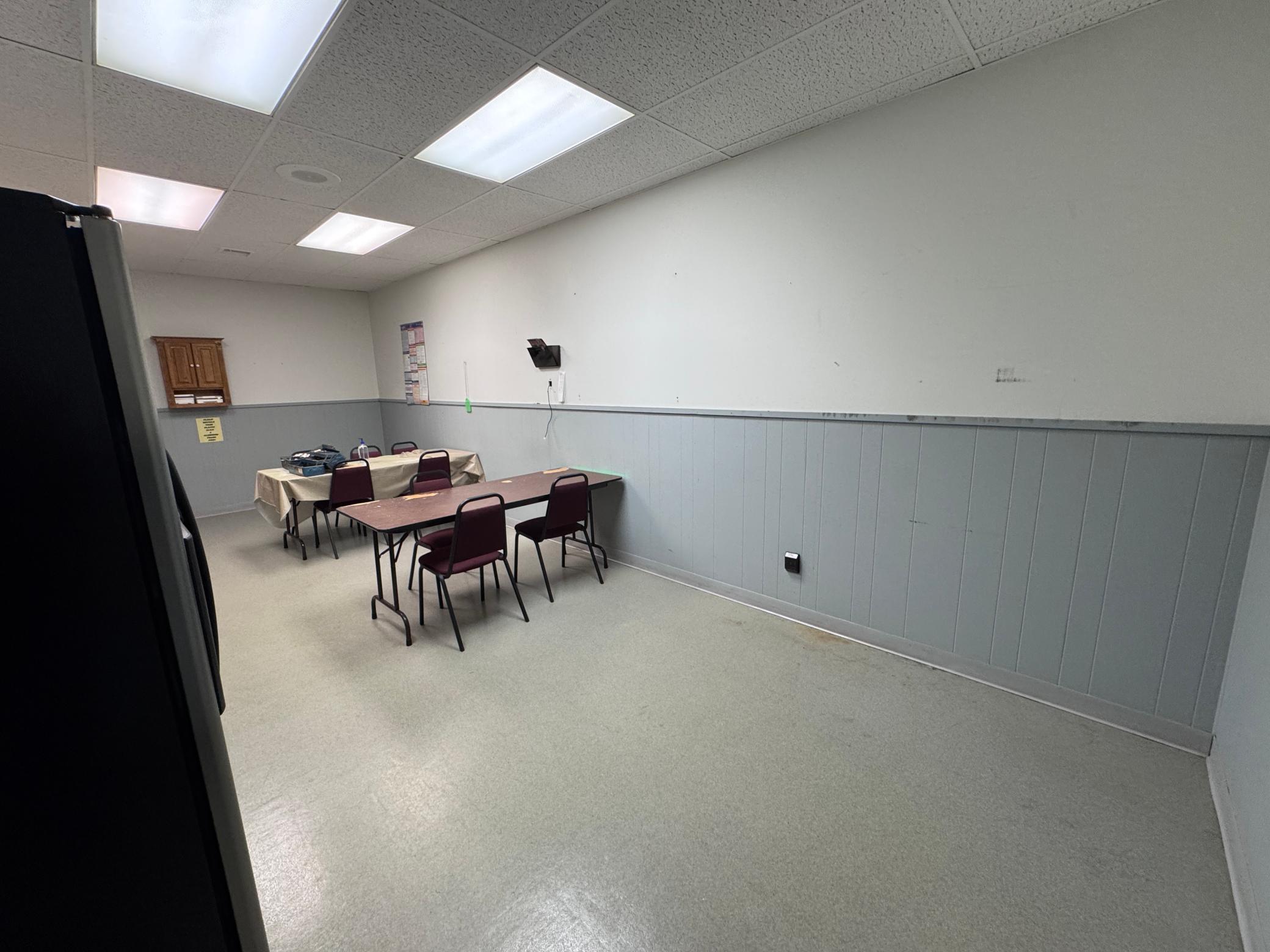 main property photo 41