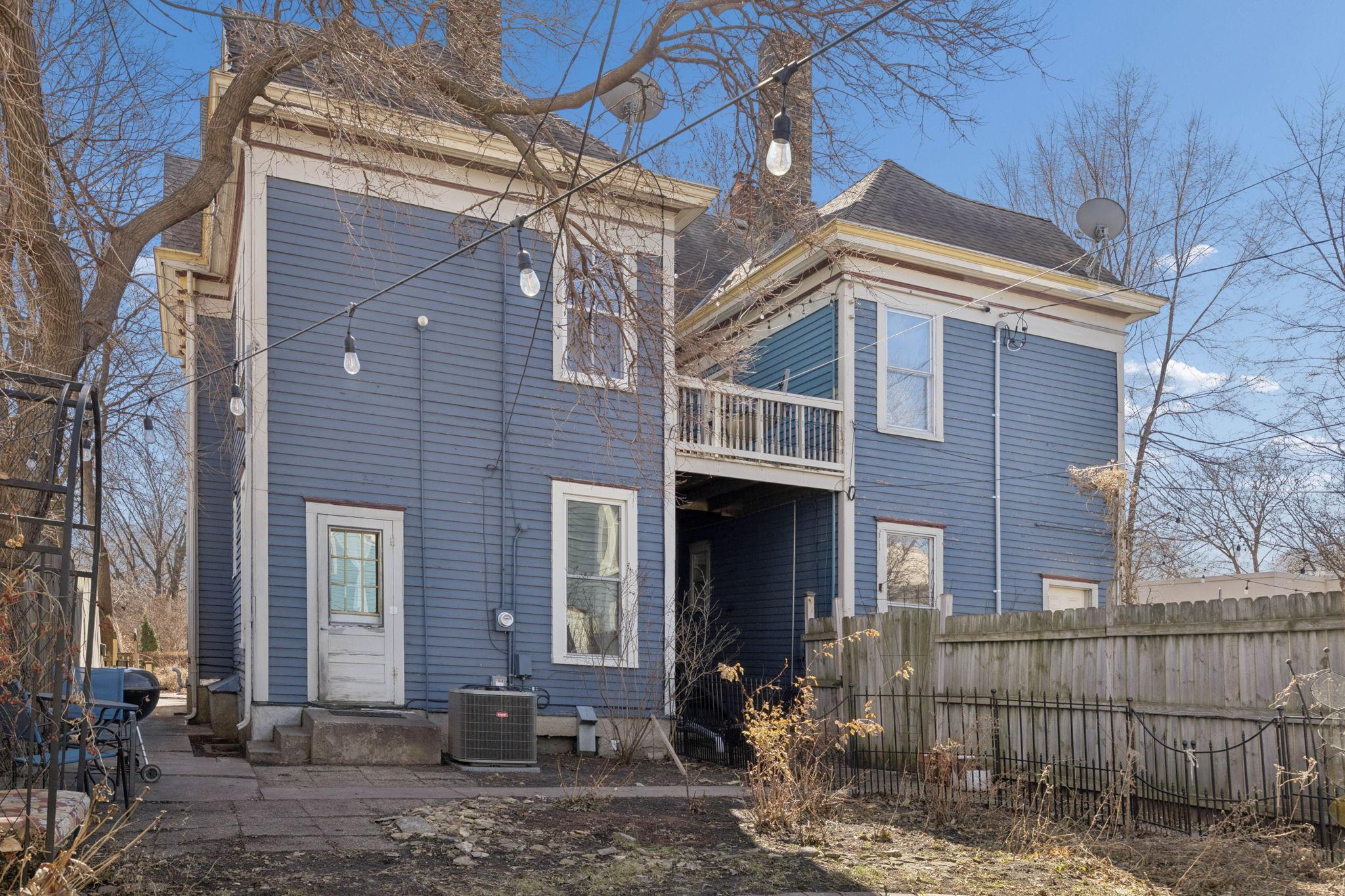 main property photo 21
