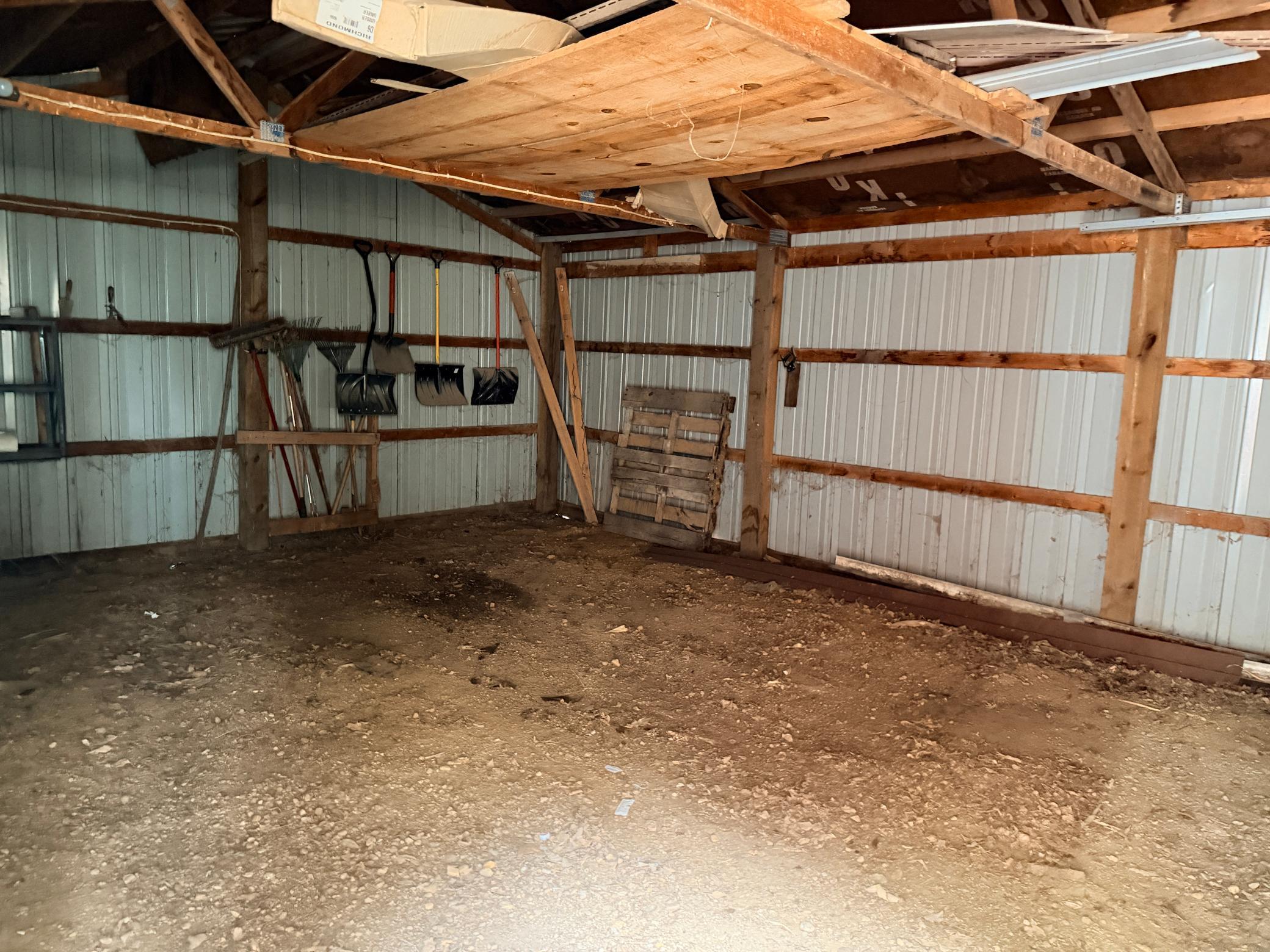 main property photo 18