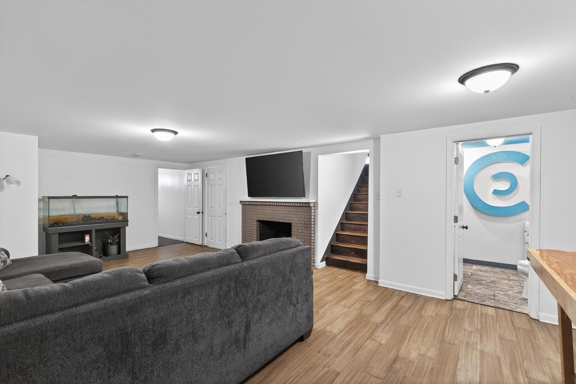 main property photo 17