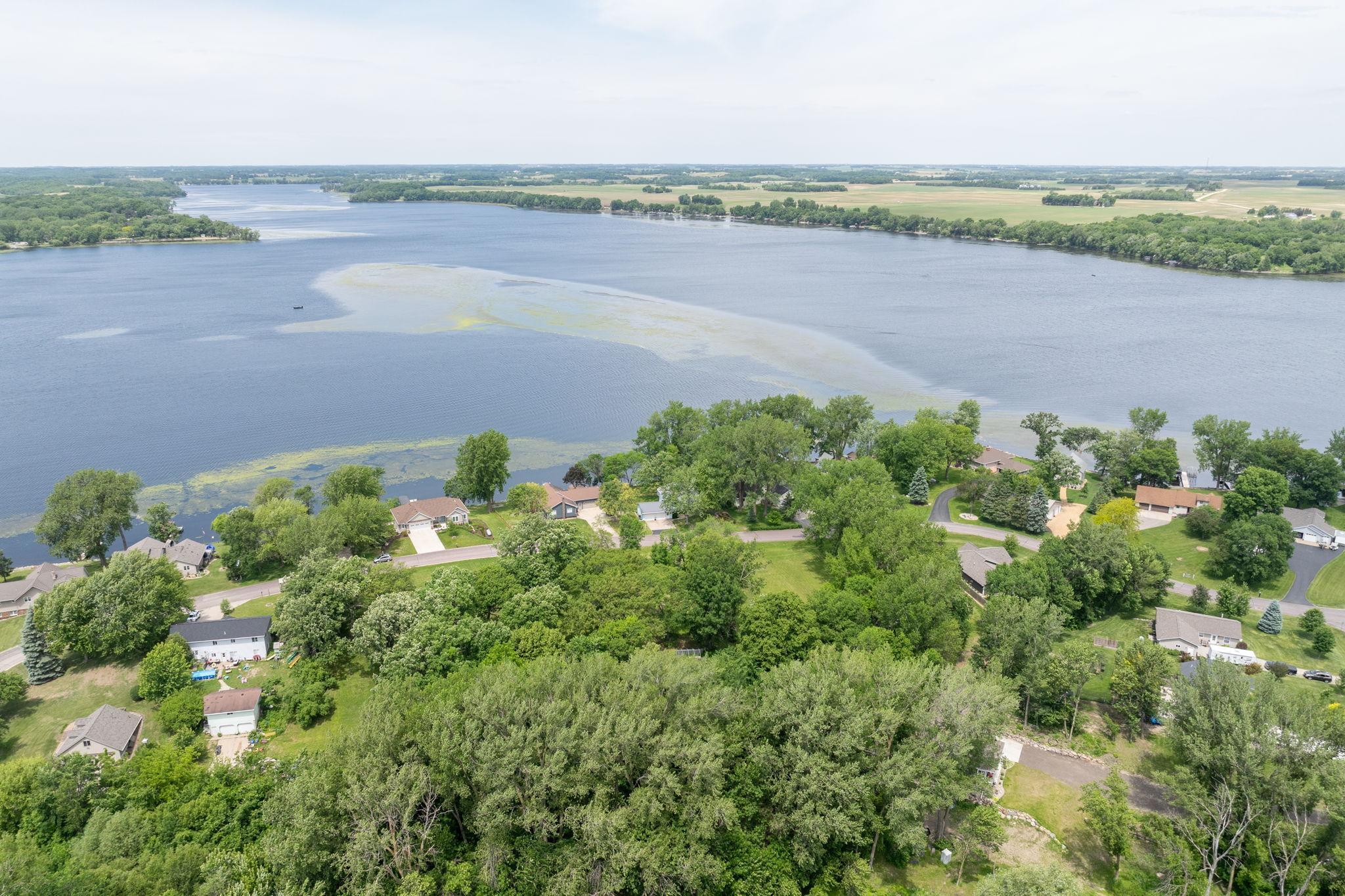 main property photo 9
