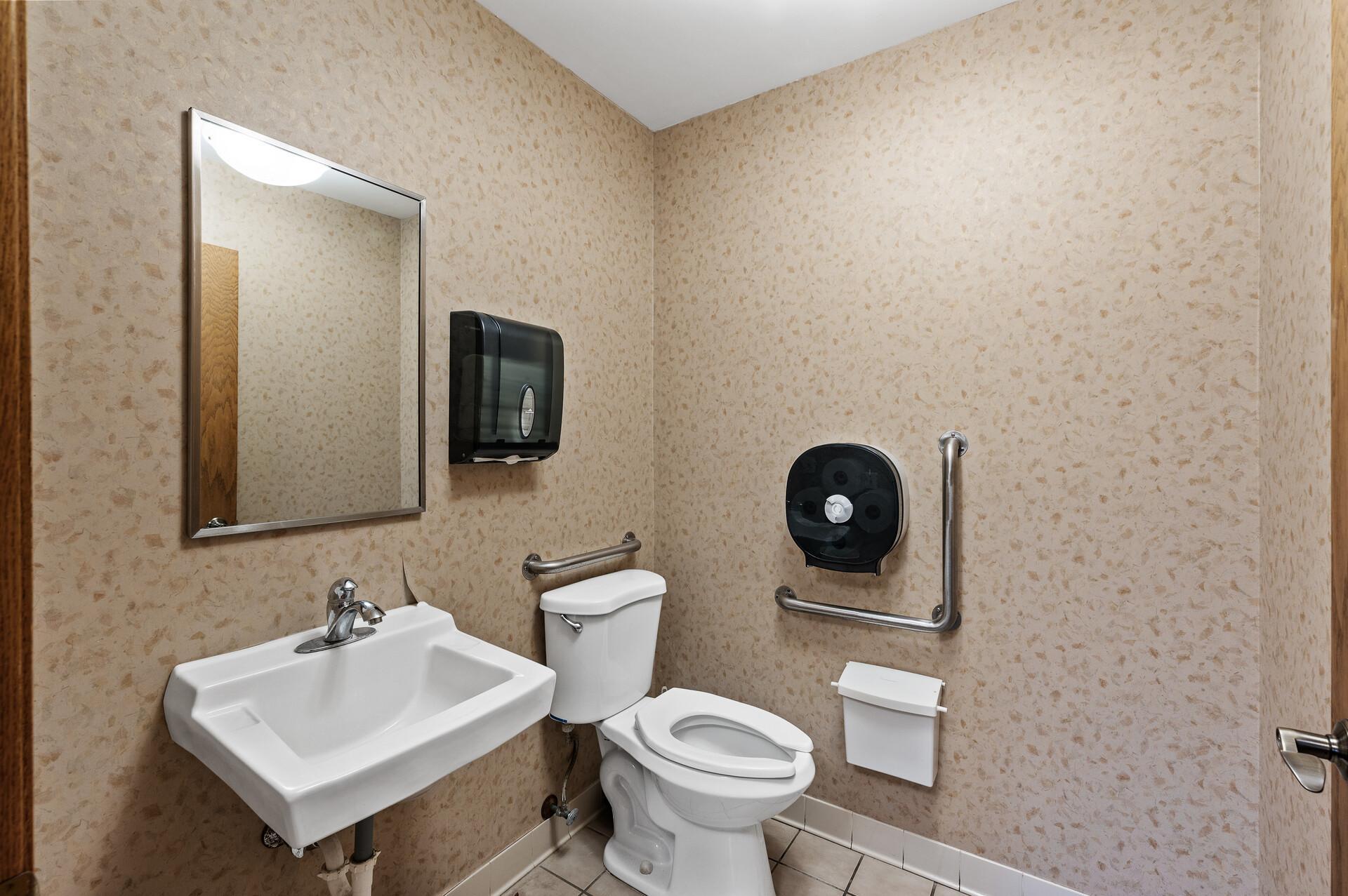 main property photo 29