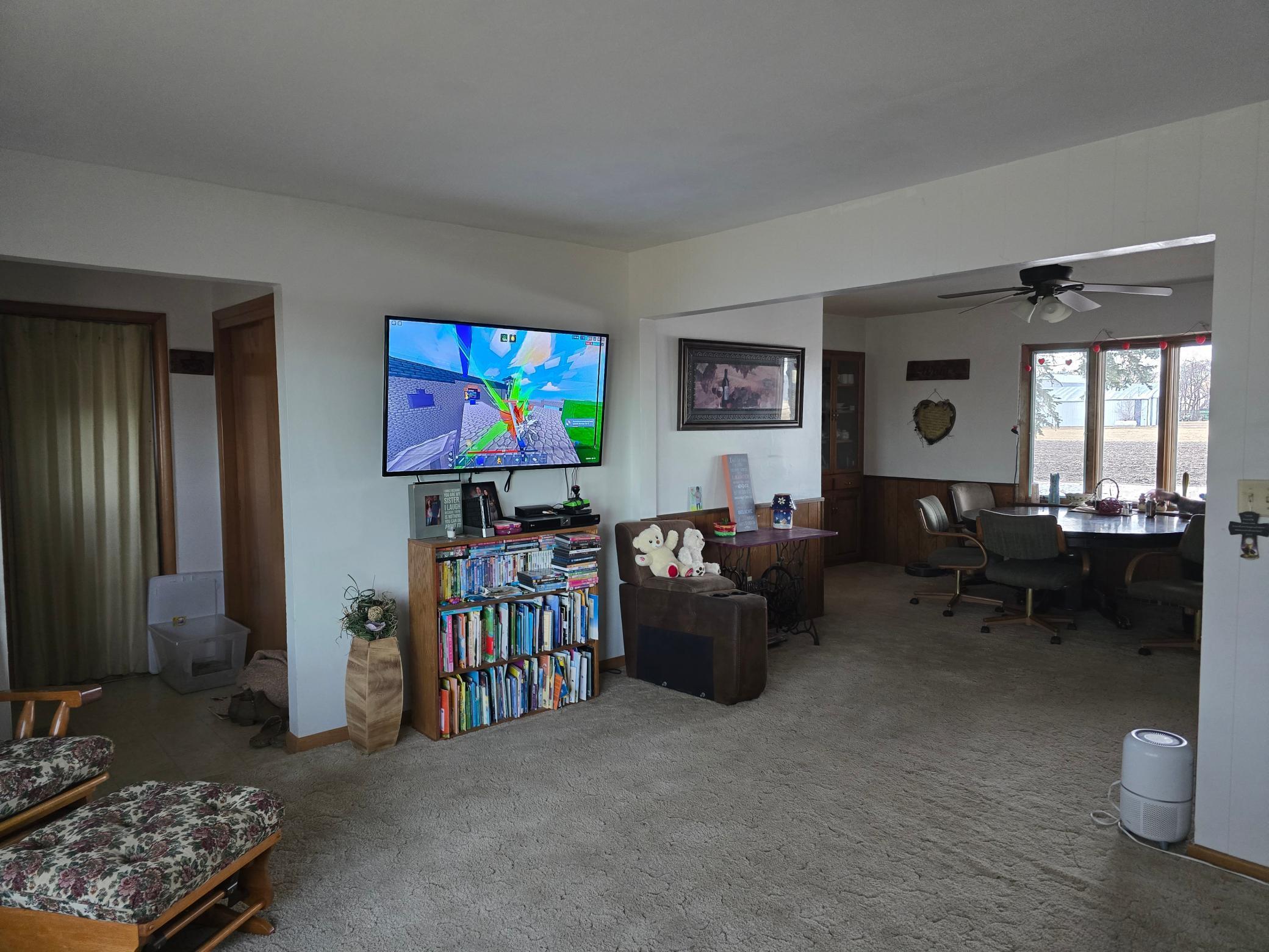 main property photo 5