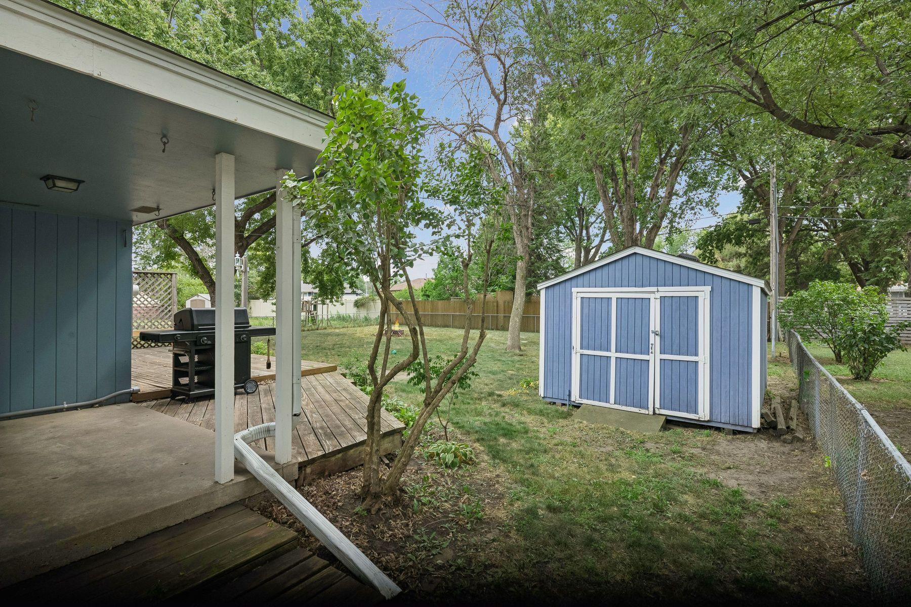 main property photo 23