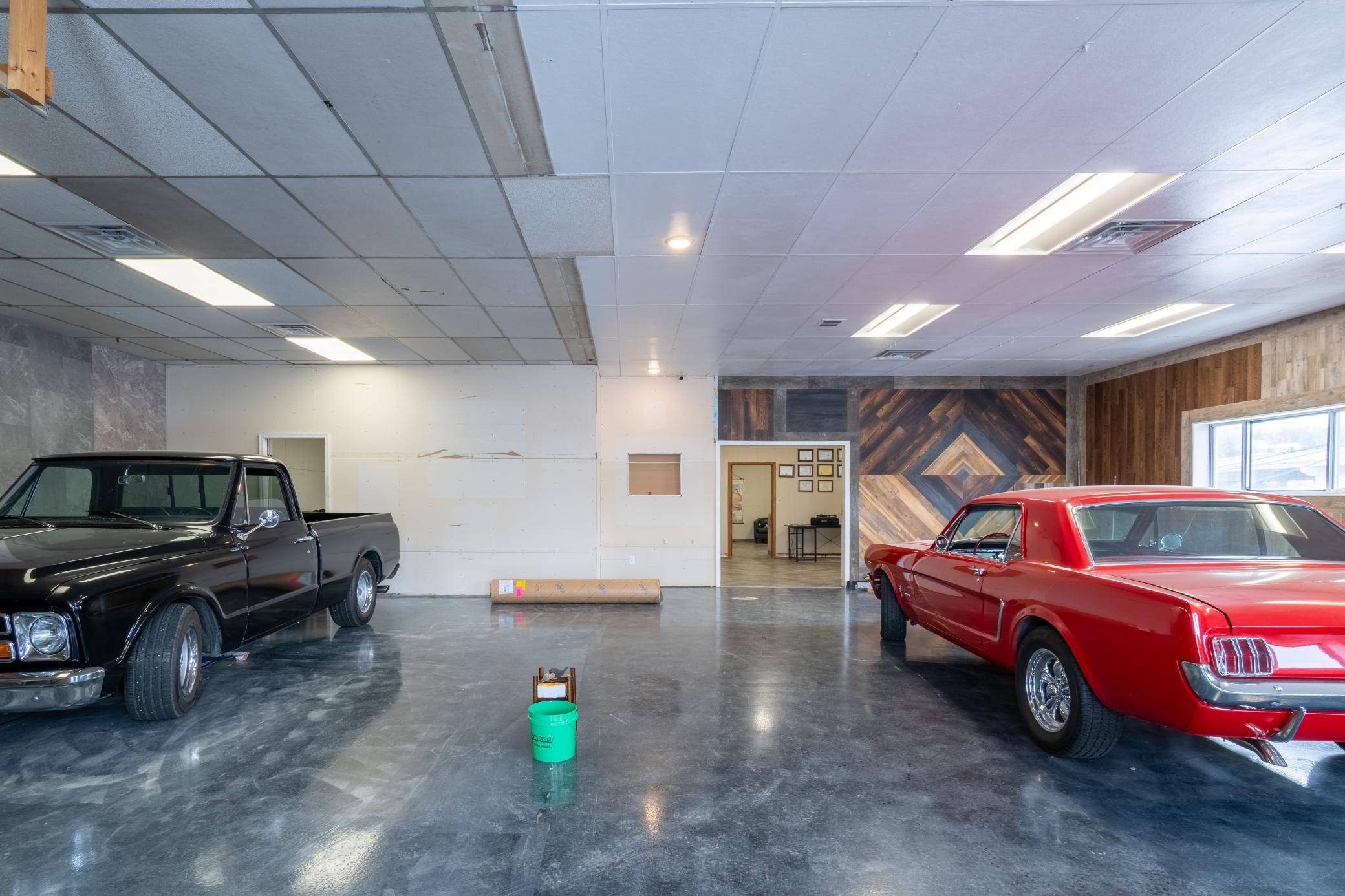 main property photo 5