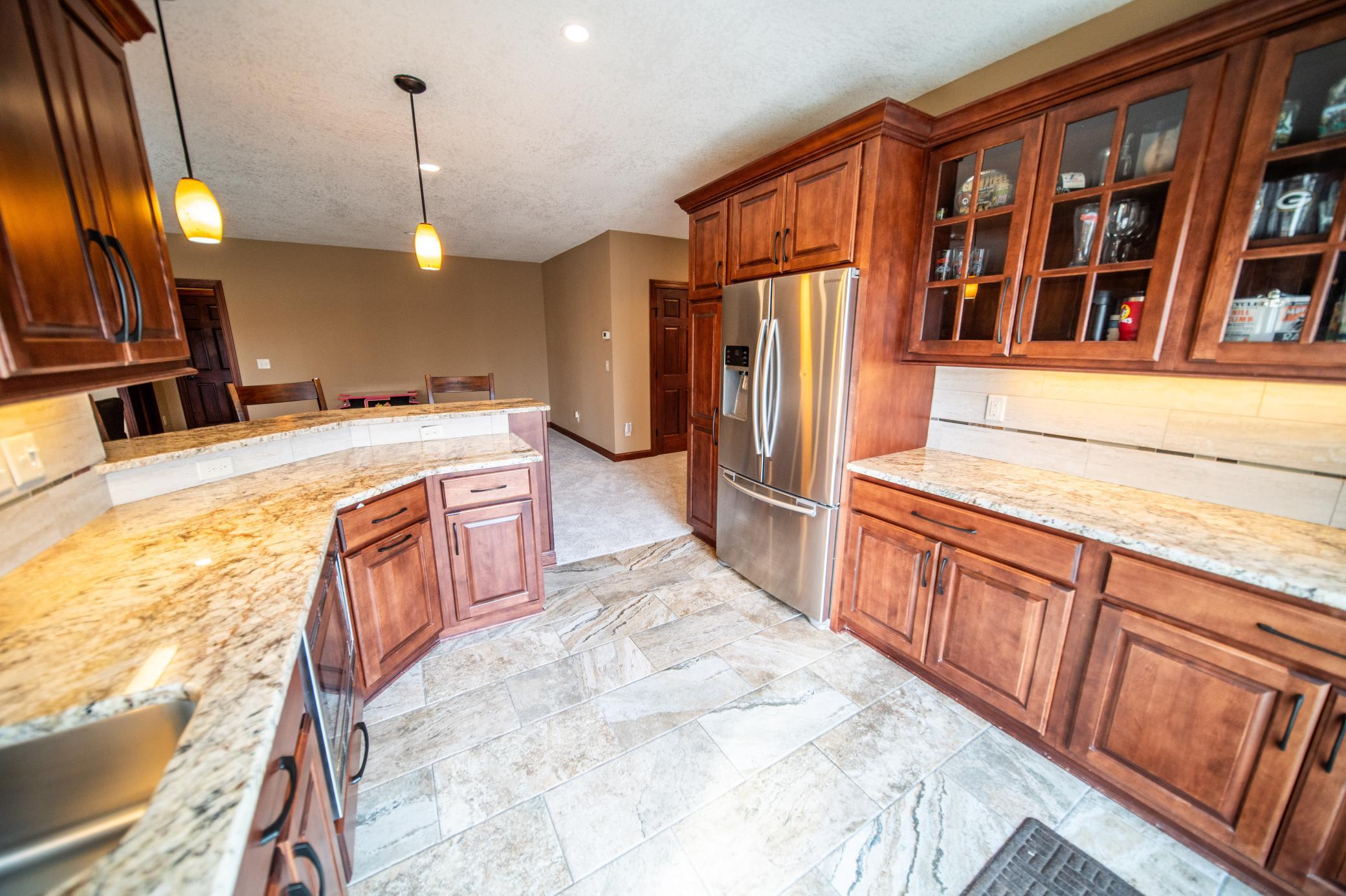 main property photo 50