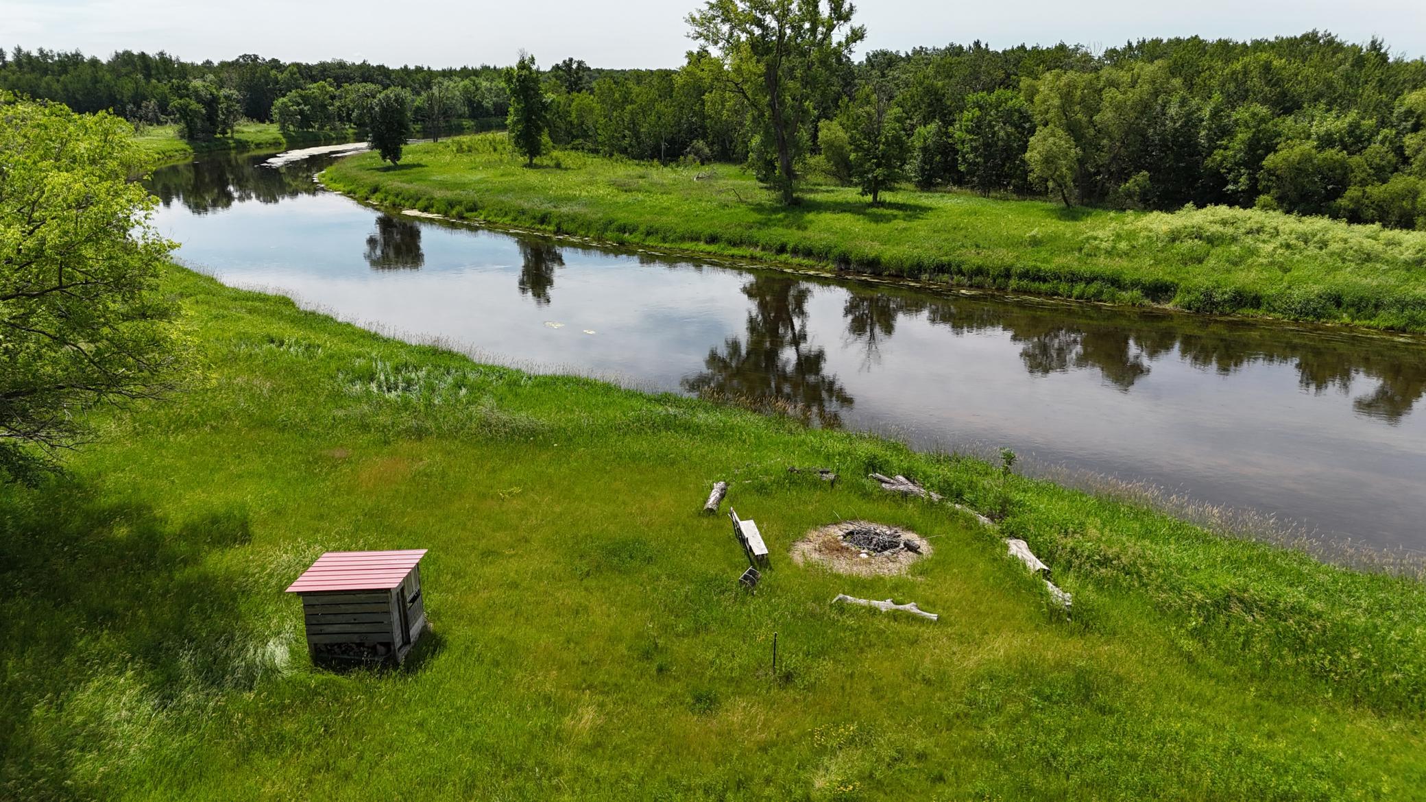 main property photo 34