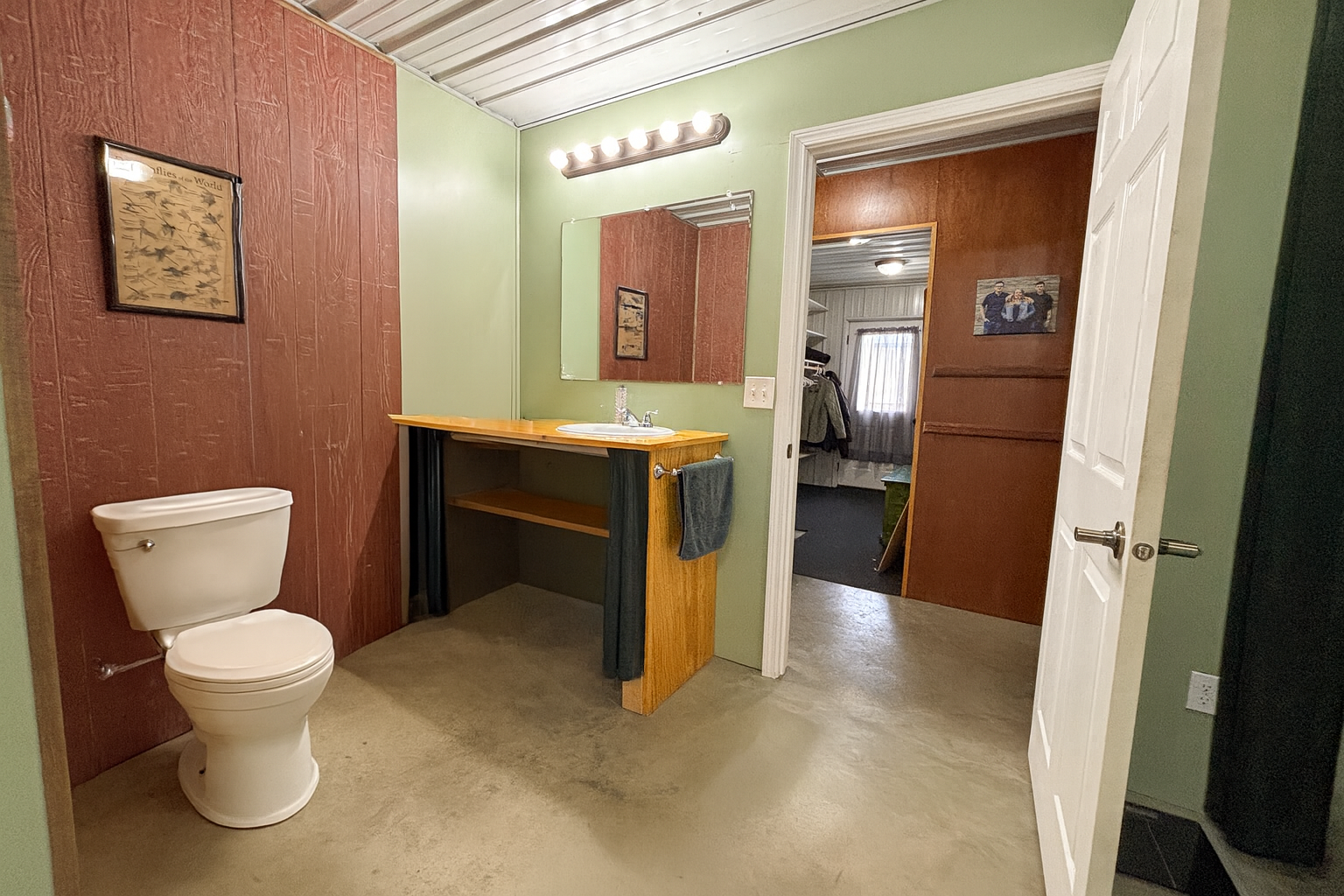 main property photo 14