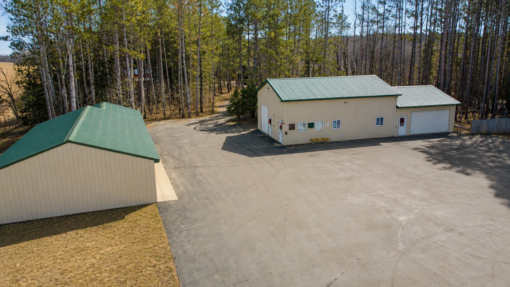 main property photo 42