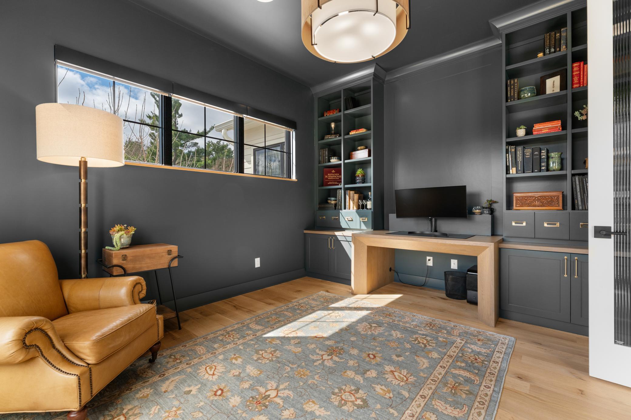 main property photo 18