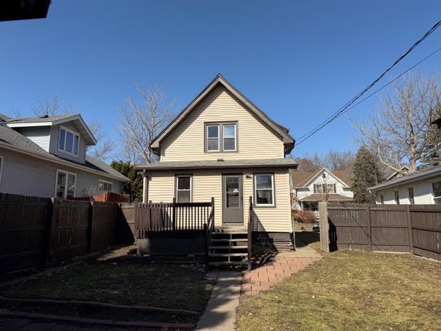 main property photo 3